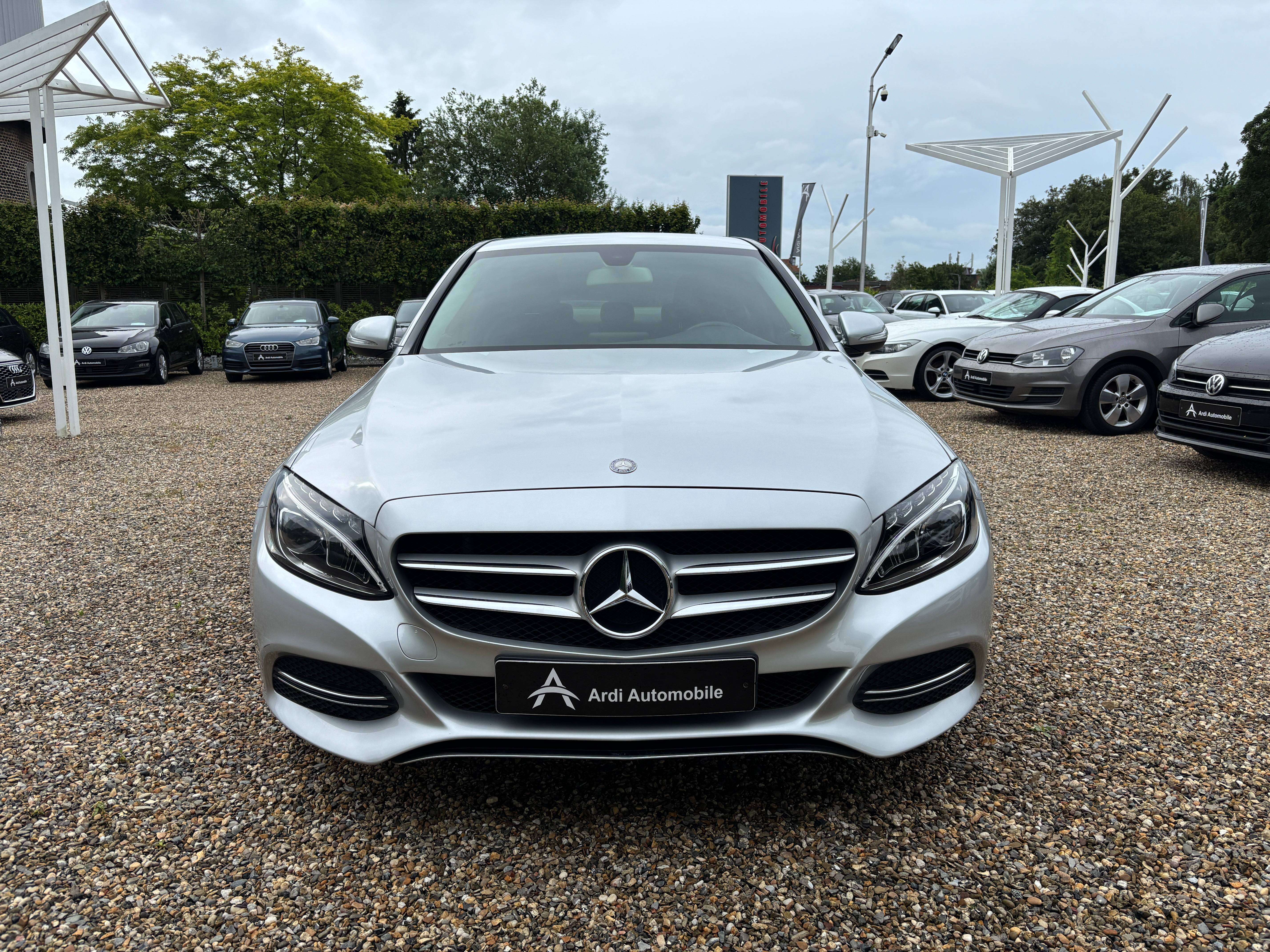 Mercedes-Benz C 180 d *SIEGES CHAUFFANTS*CAMERA AR*LED*GARANTIE*