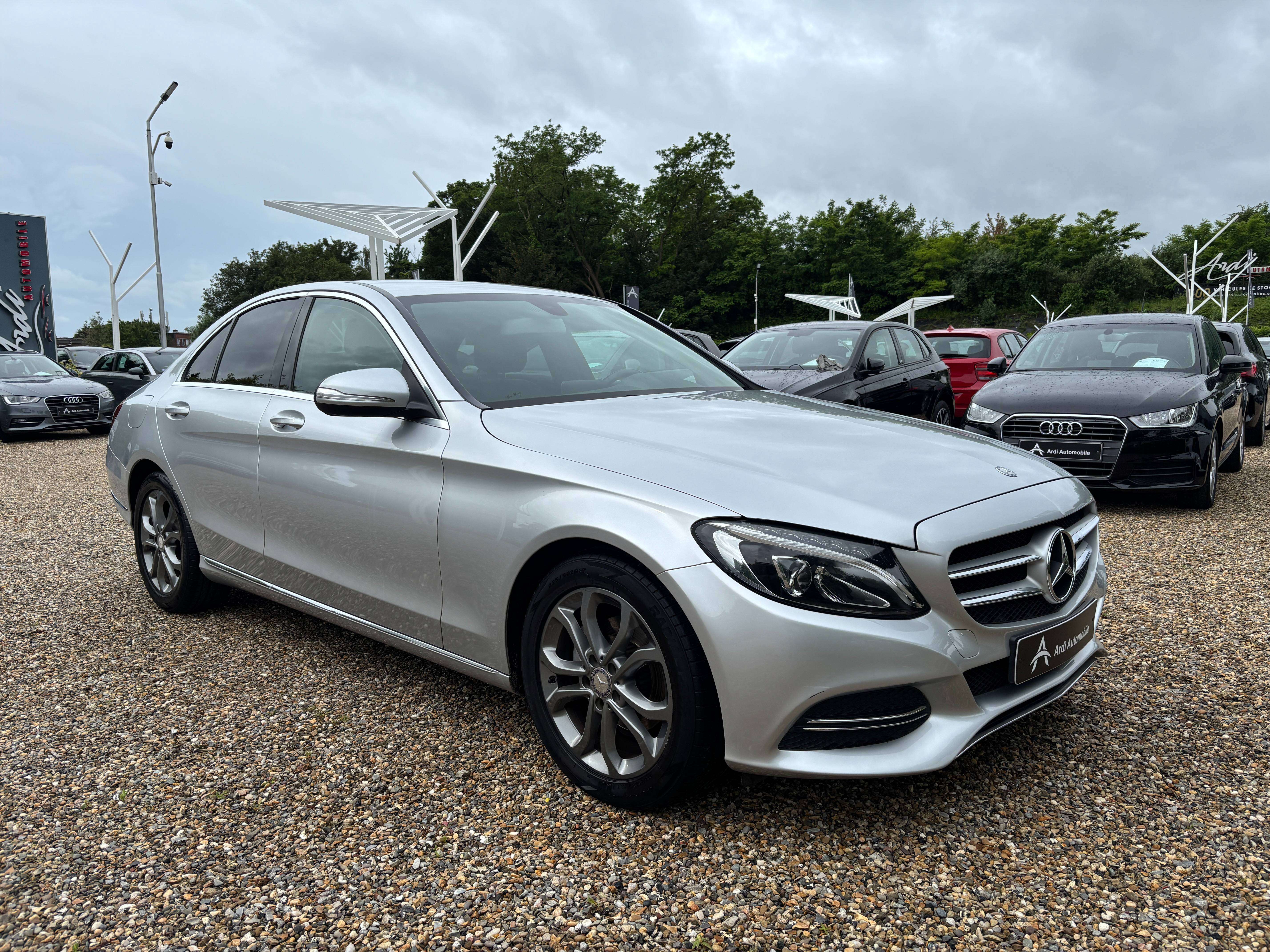 Mercedes-Benz C 180 d *SIEGES CHAUFFANTS*CAMERA AR*LED*GARANTIE*