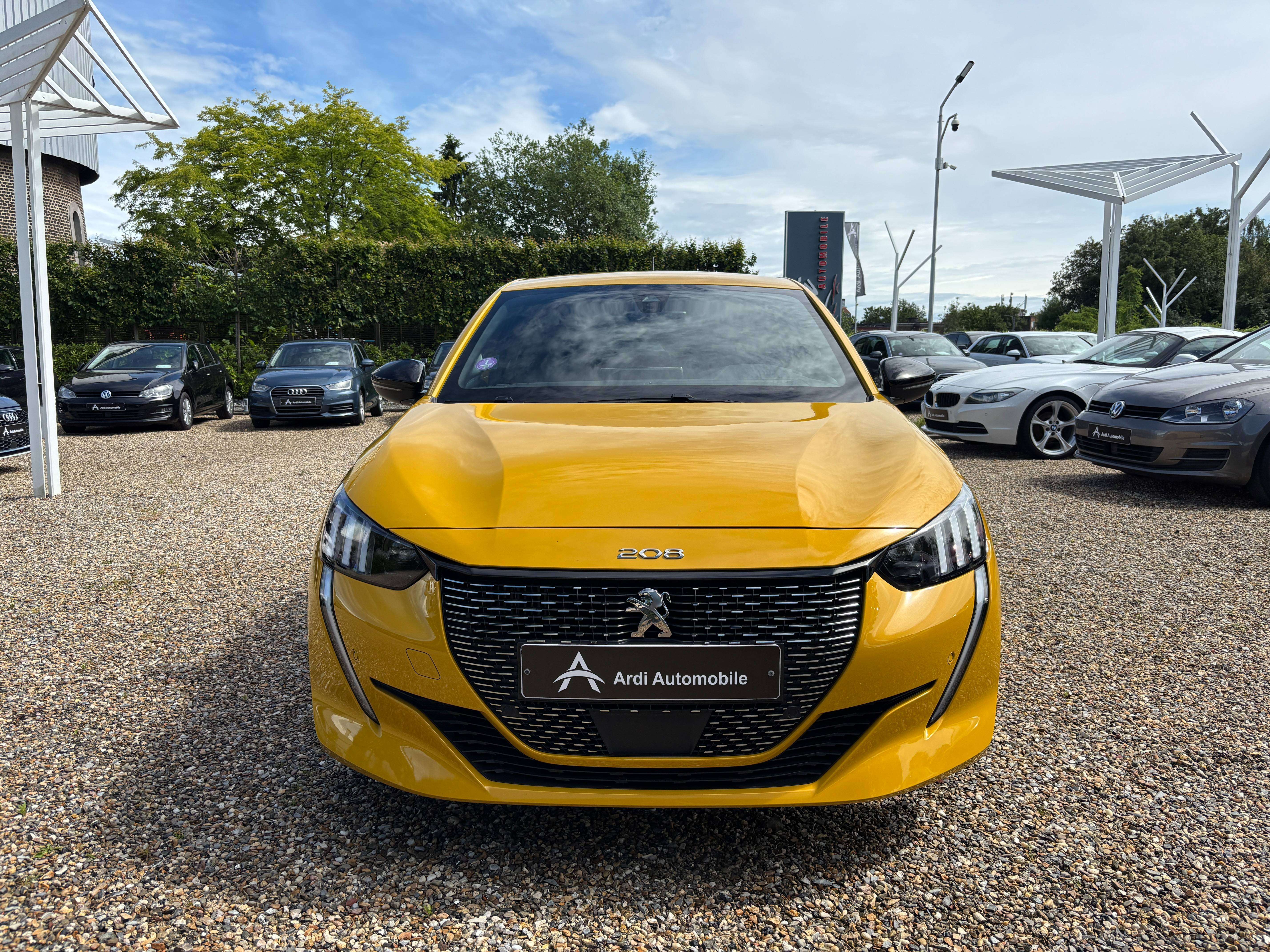 Peugeot 208 1.2 GT Line *CARPLAY*CAMERA*LED*1ER PROPRIO*GARANTIE*