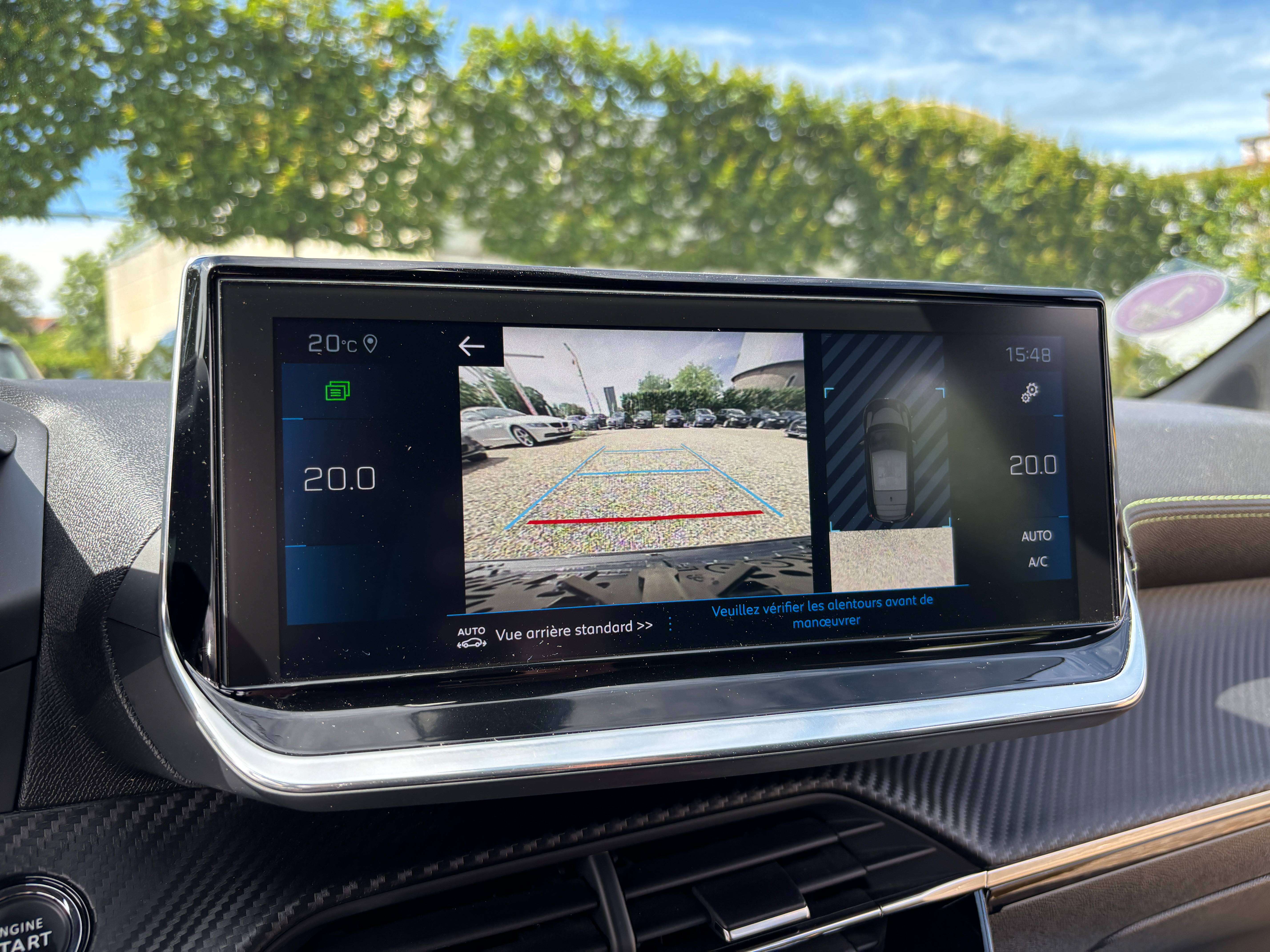Peugeot 208 1.2 GT Line *CARPLAY*CAMERA*LED*1ER PROPRIO*GARANTIE*