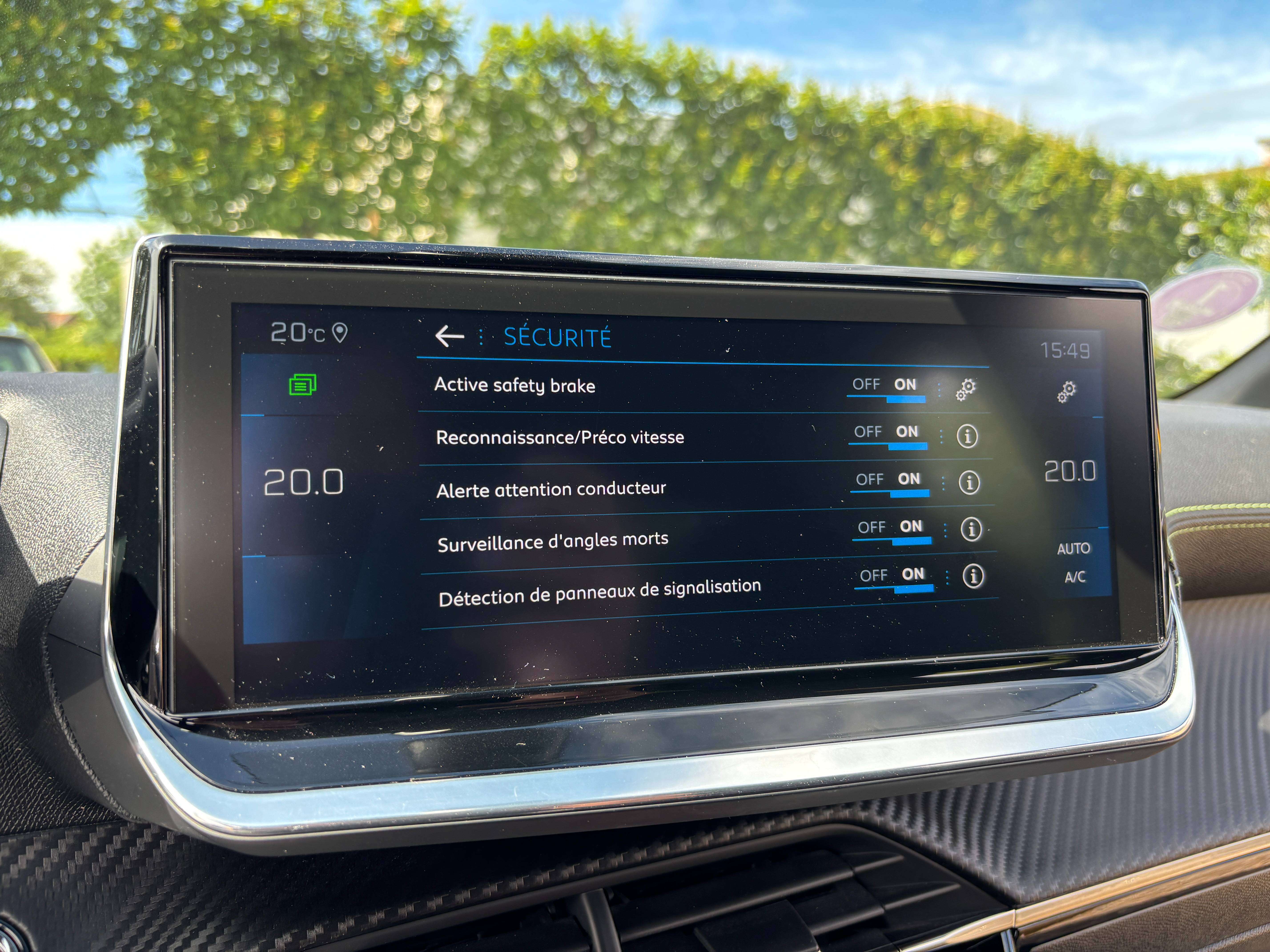 Peugeot 208 1.2 GT Line *CARPLAY*CAMERA*LED*1ER PROPRIO*GARANTIE*