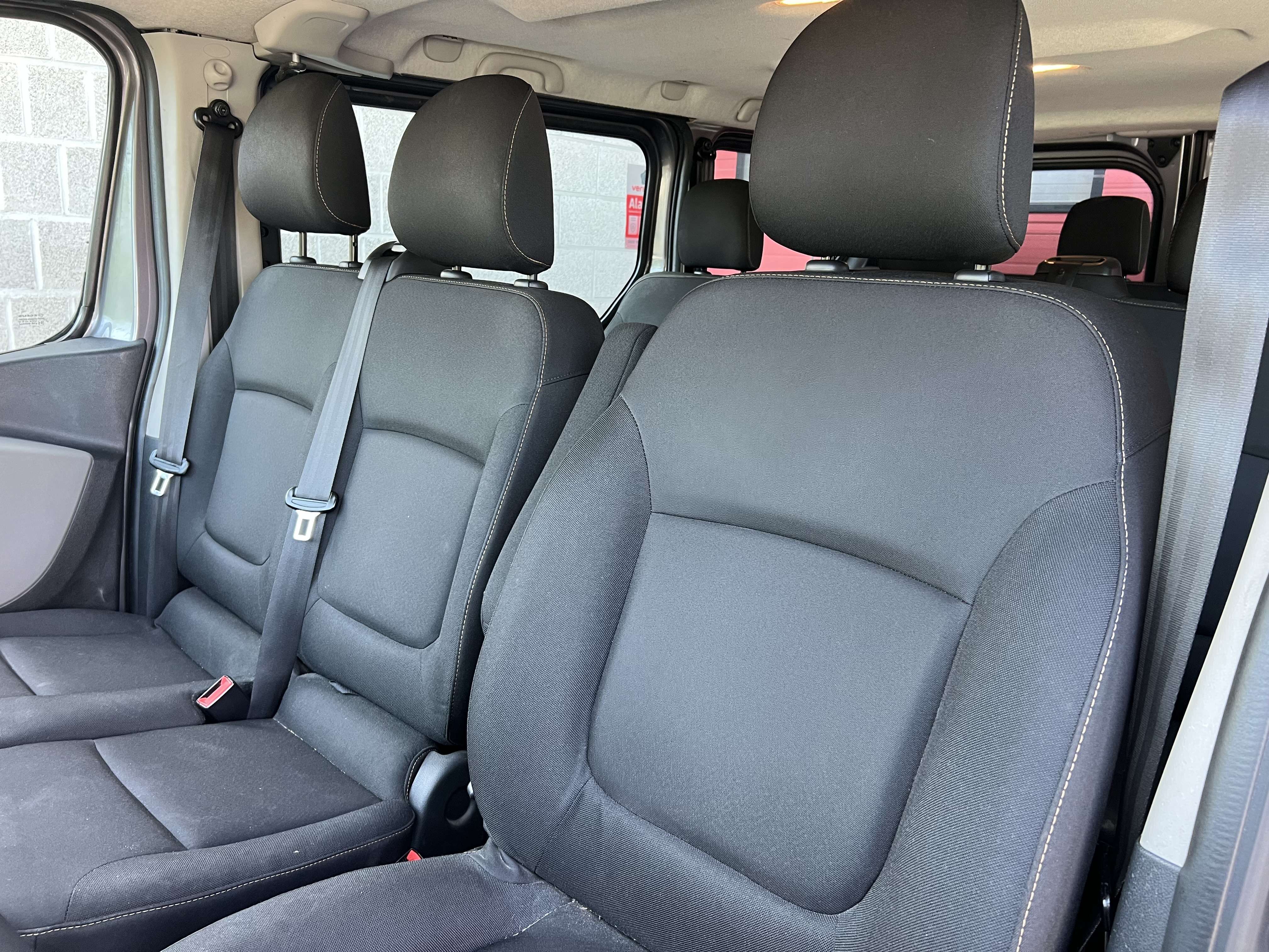 Renault Trafic Passenger 1.6 dCi Energy Tw / 9 PL + CLIM