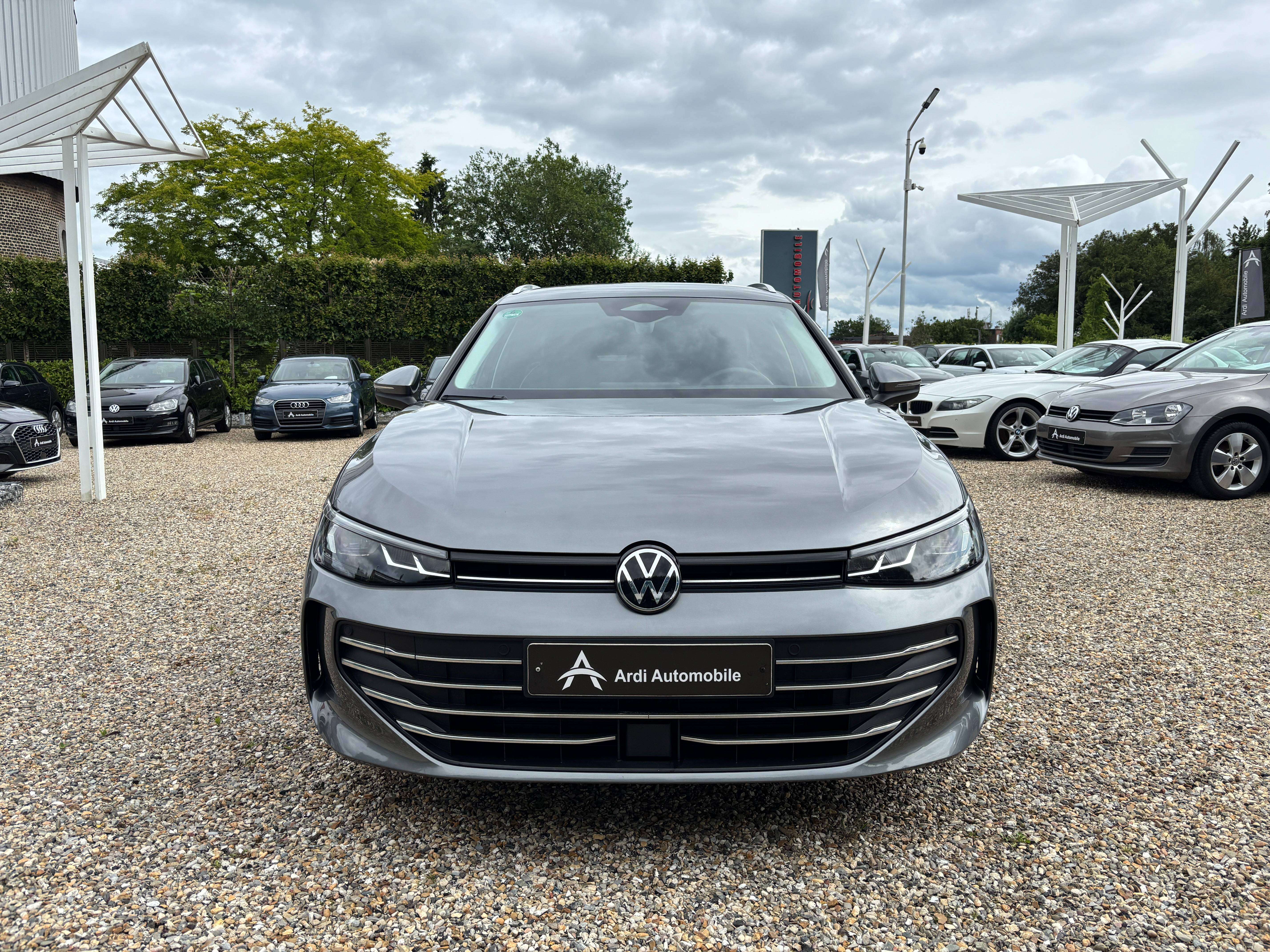 Volkswagen Passat Variant 2.0 TDi DSG *CARPLAY*VOLANT+SIEGE CHAUFF*1ER PROPRIO*GARANTIE*