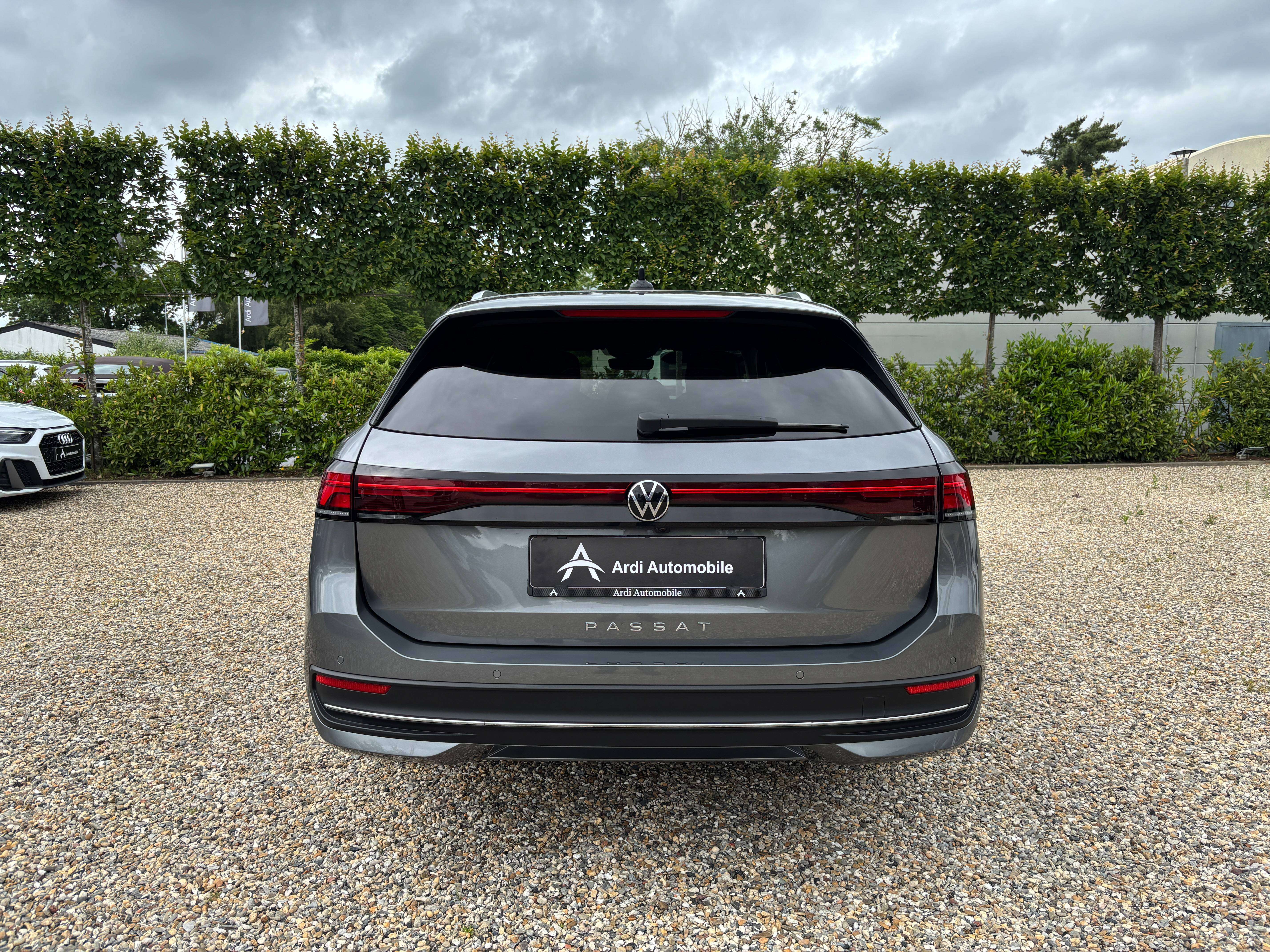 Volkswagen Passat Variant 2.0 TDi DSG *CARPLAY*VOLANT+SIEGE CHAUFF*1ER PROPRIO*GARANTIE*