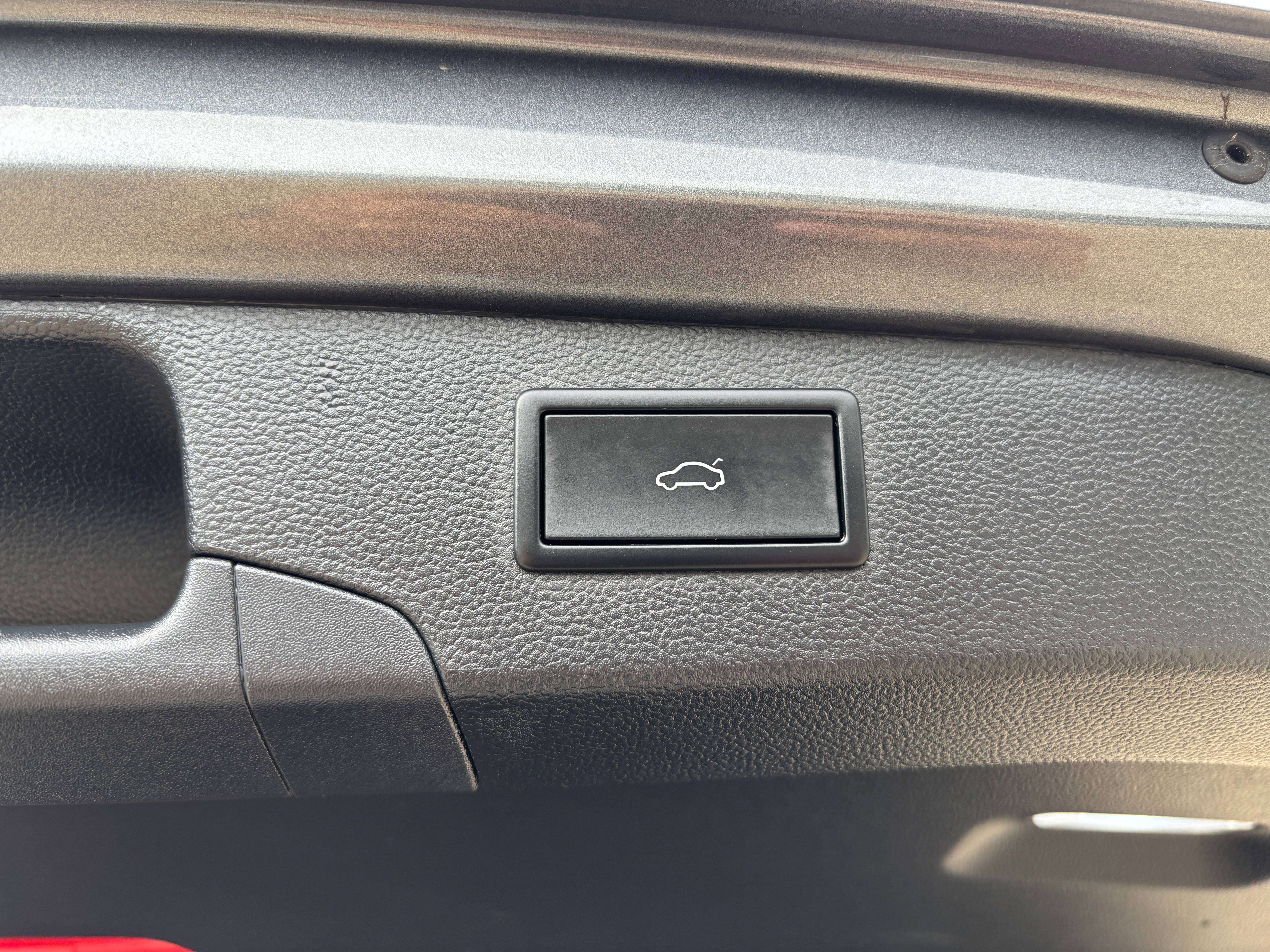 Volkswagen Passat Variant 2.0 TDi DSG *CARPLAY*VOLANT+SIEGE CHAUFF*1ER PROPRIO*GARANTIE*