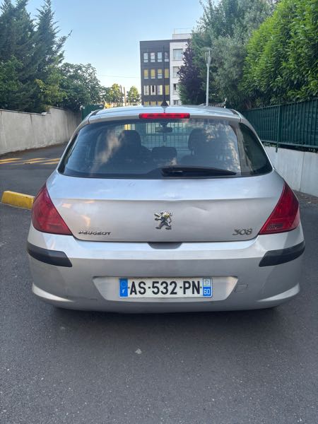 Peugeot 308 1.6 HDI 90 BUSINESS 5P