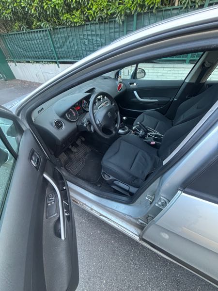 Peugeot 308 1.6 HDI 90 BUSINESS 5P
