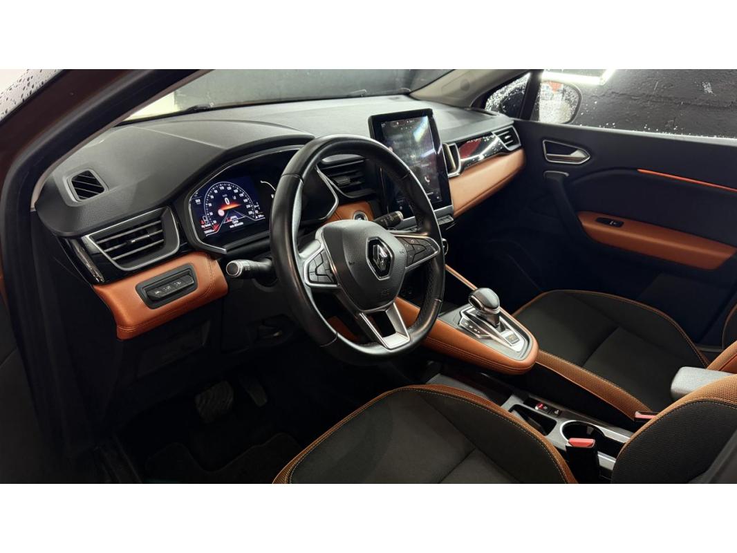 Renault Captur 1.3 TCe - 130 BV EDC Intens