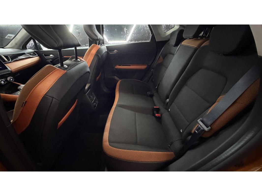 Renault Captur 1.3 TCe - 130 BV EDC Intens