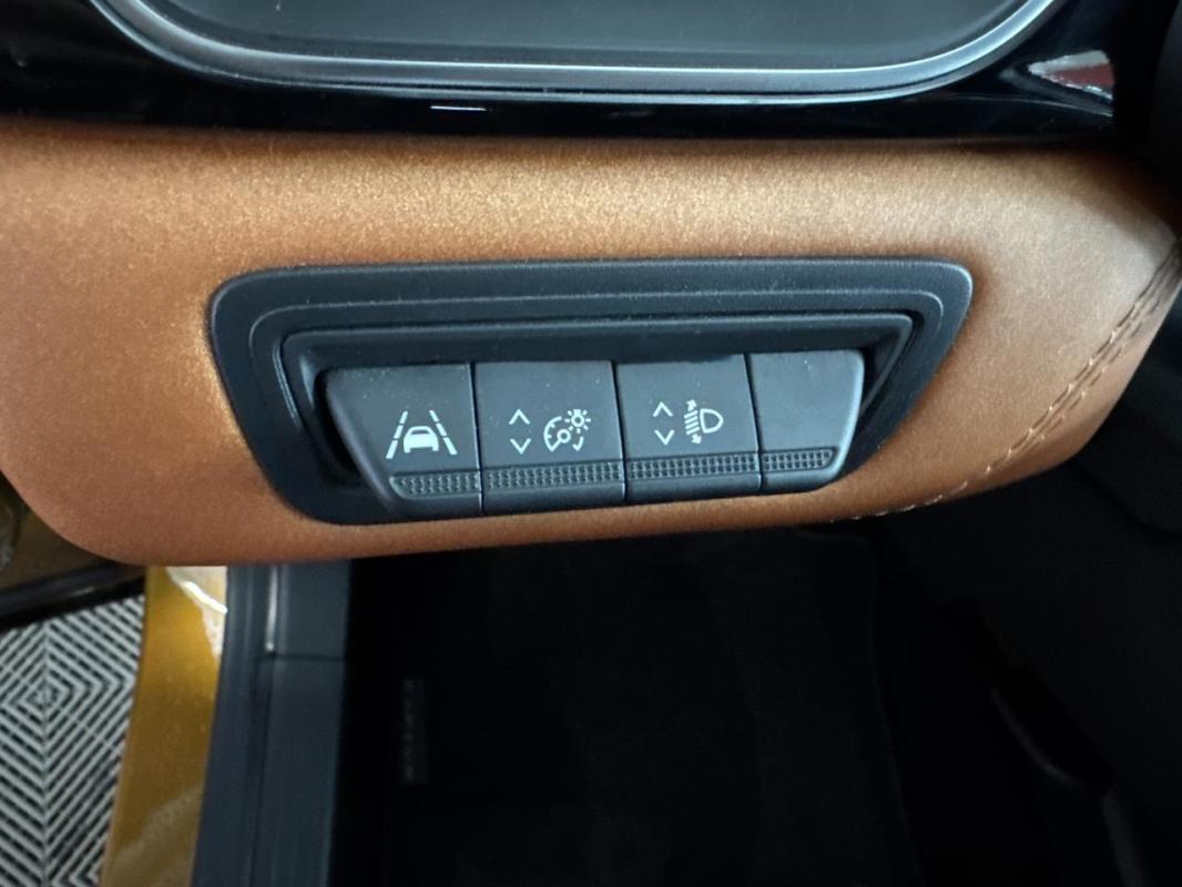Renault Captur 1.3 TCe - 130 BV EDC Intens