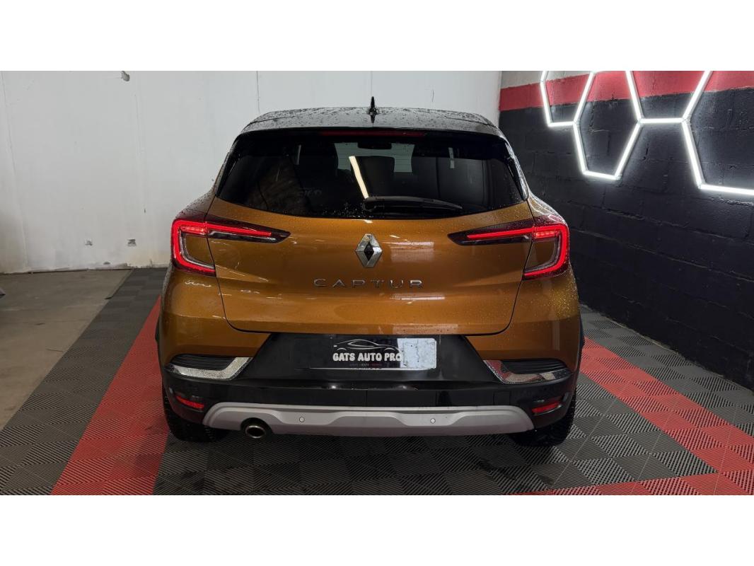 Renault Captur 1.3 TCe - 130 BV EDC Intens