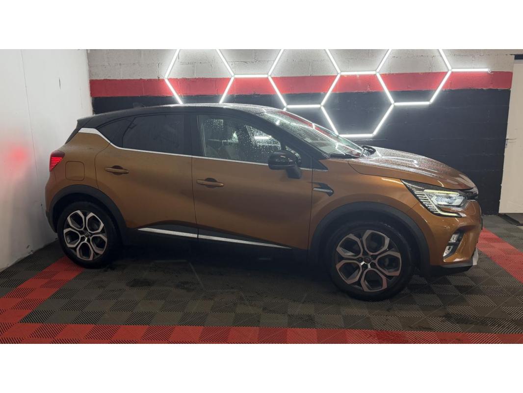 Renault Captur 1.3 TCe - 130 BV EDC Intens