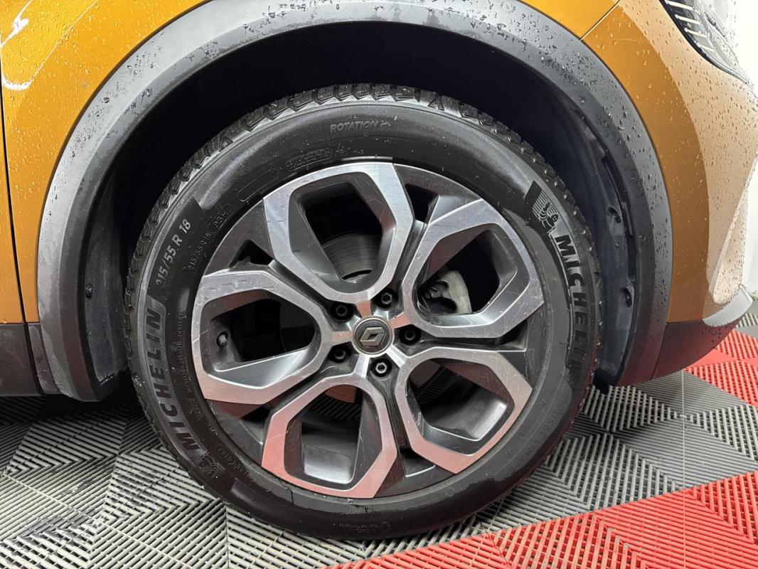 Renault Captur 1.3 TCe - 130 BV EDC Intens