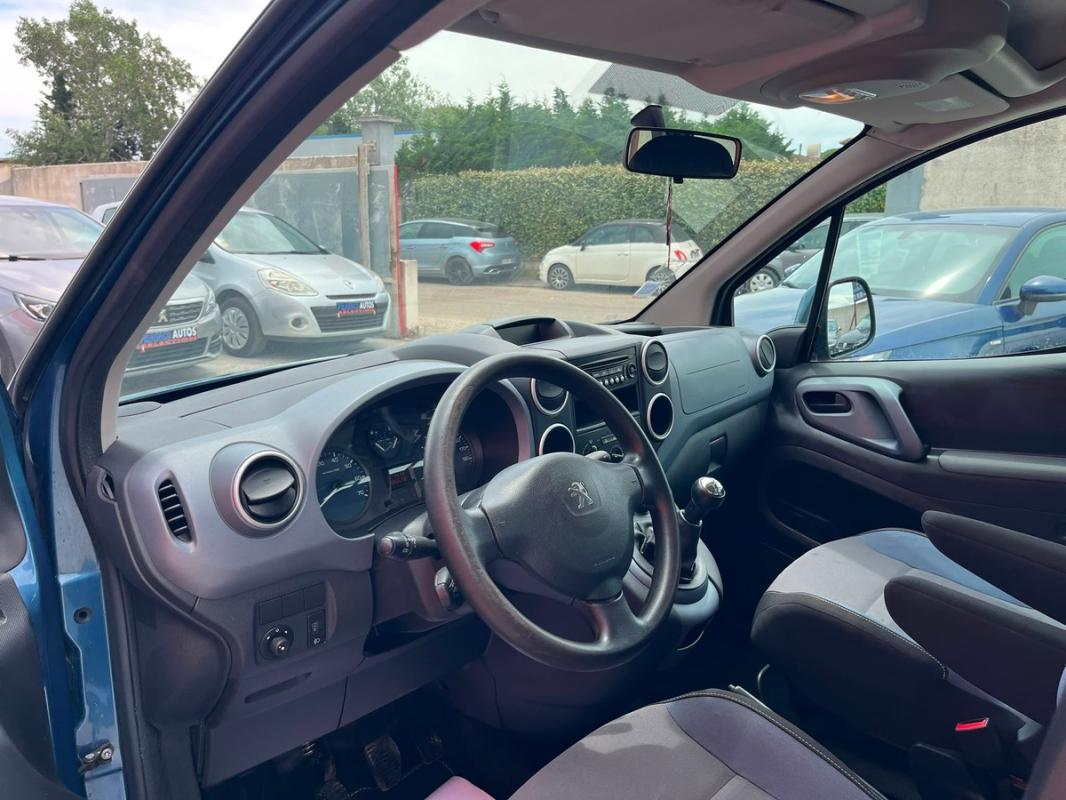 Peugeot Partner 1.6 HDI 92 CH 7 PLACES | ENTIÈREMENT RÉVISÉE ET GARANTIE 12 MOIS EN EUROPE