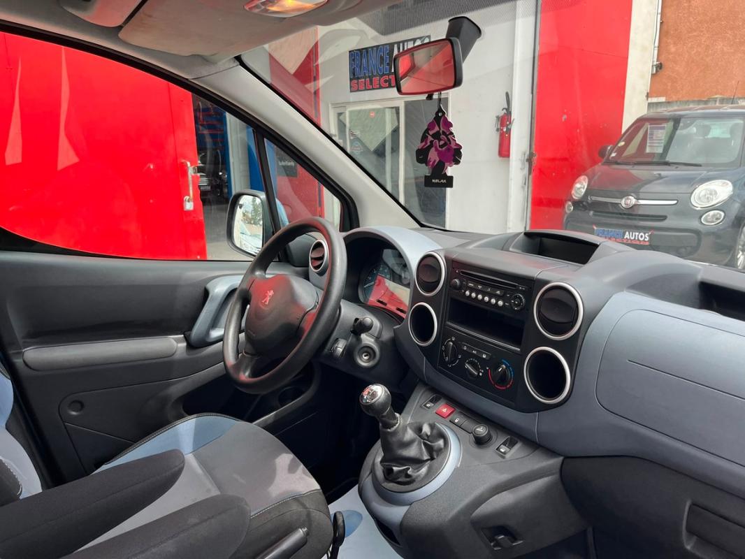 Peugeot Partner 1.6 HDI 92 CH 7 PLACES | ENTIÈREMENT RÉVISÉE ET GARANTIE 12 MOIS EN EUROPE