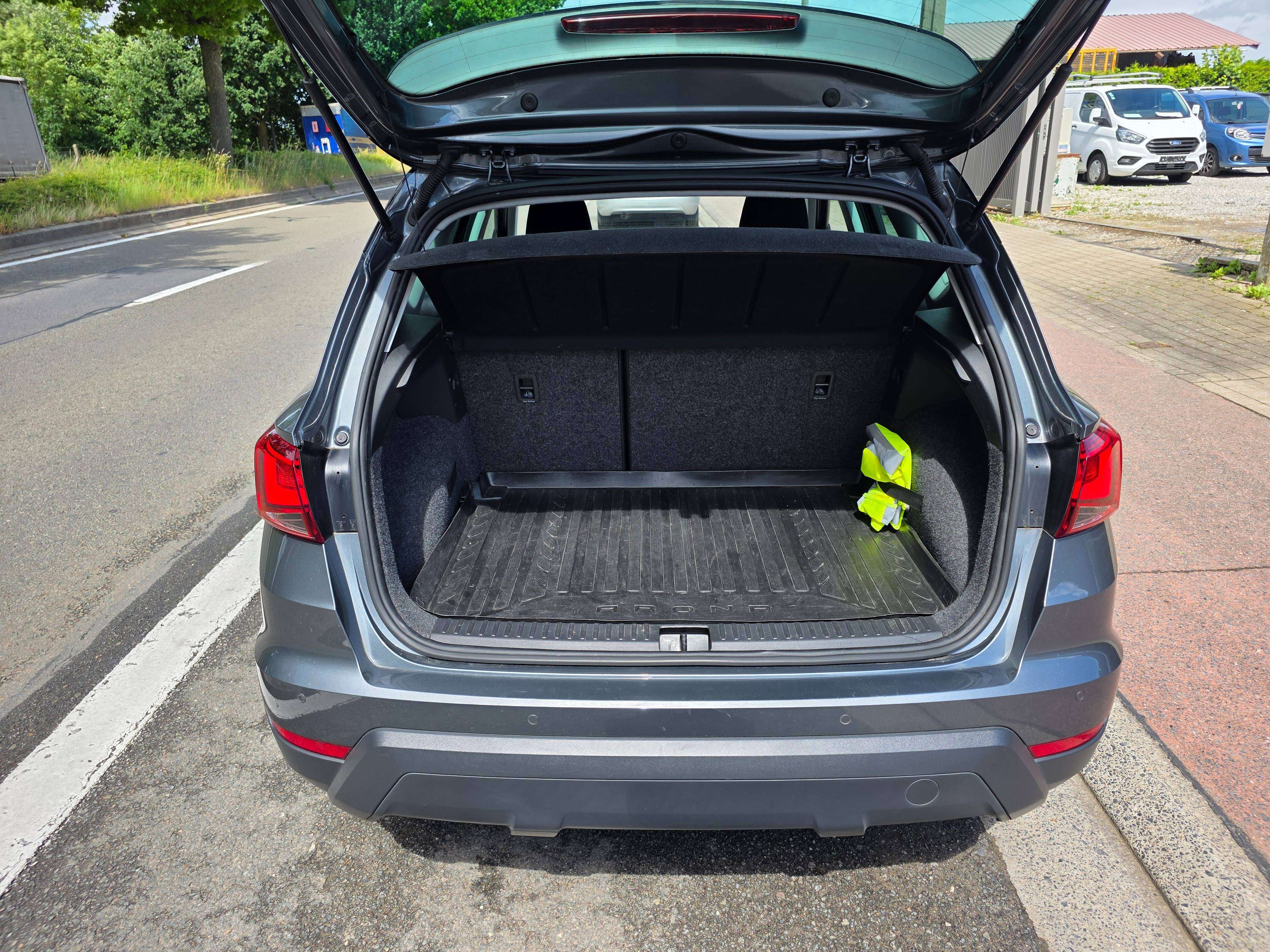 SEAT Arona 1.0 TSI Move! 2018' 33000km 1°EIG. IN NIEUWE STAAT !!