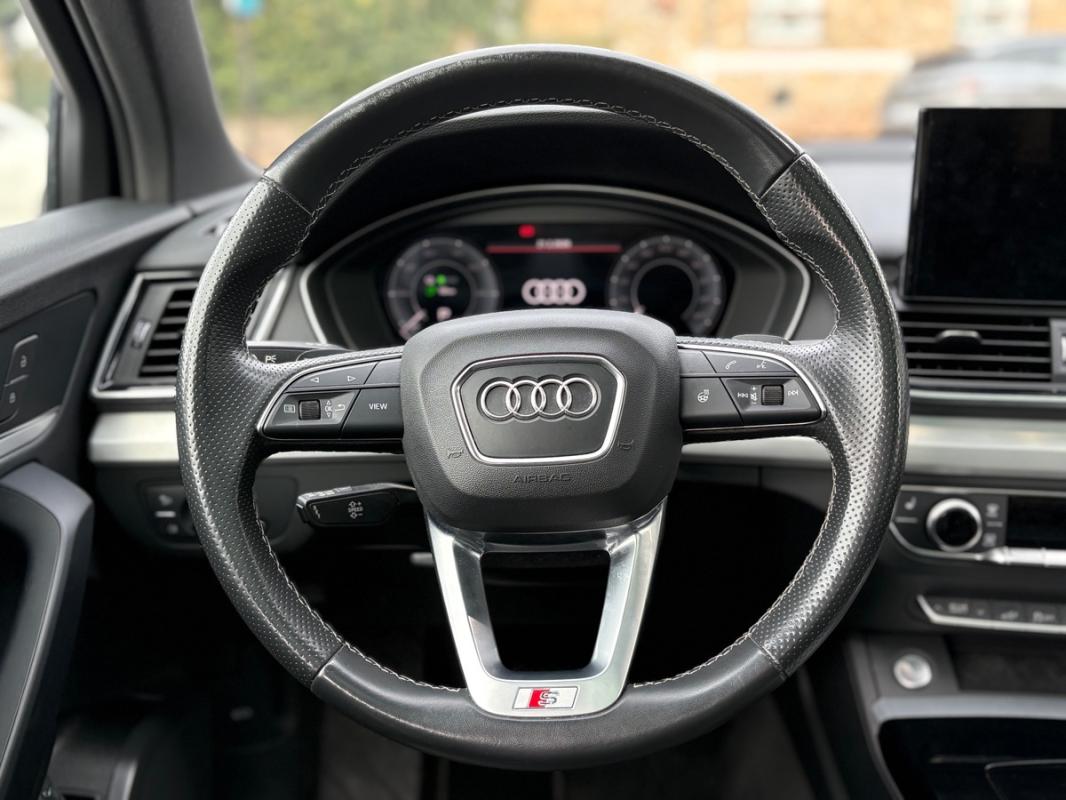 Audi Q5 S-LINE Phase 2 2.0 TFSI e 16V Hybrid Quattro S Tronic7 265 cv Boîte auto