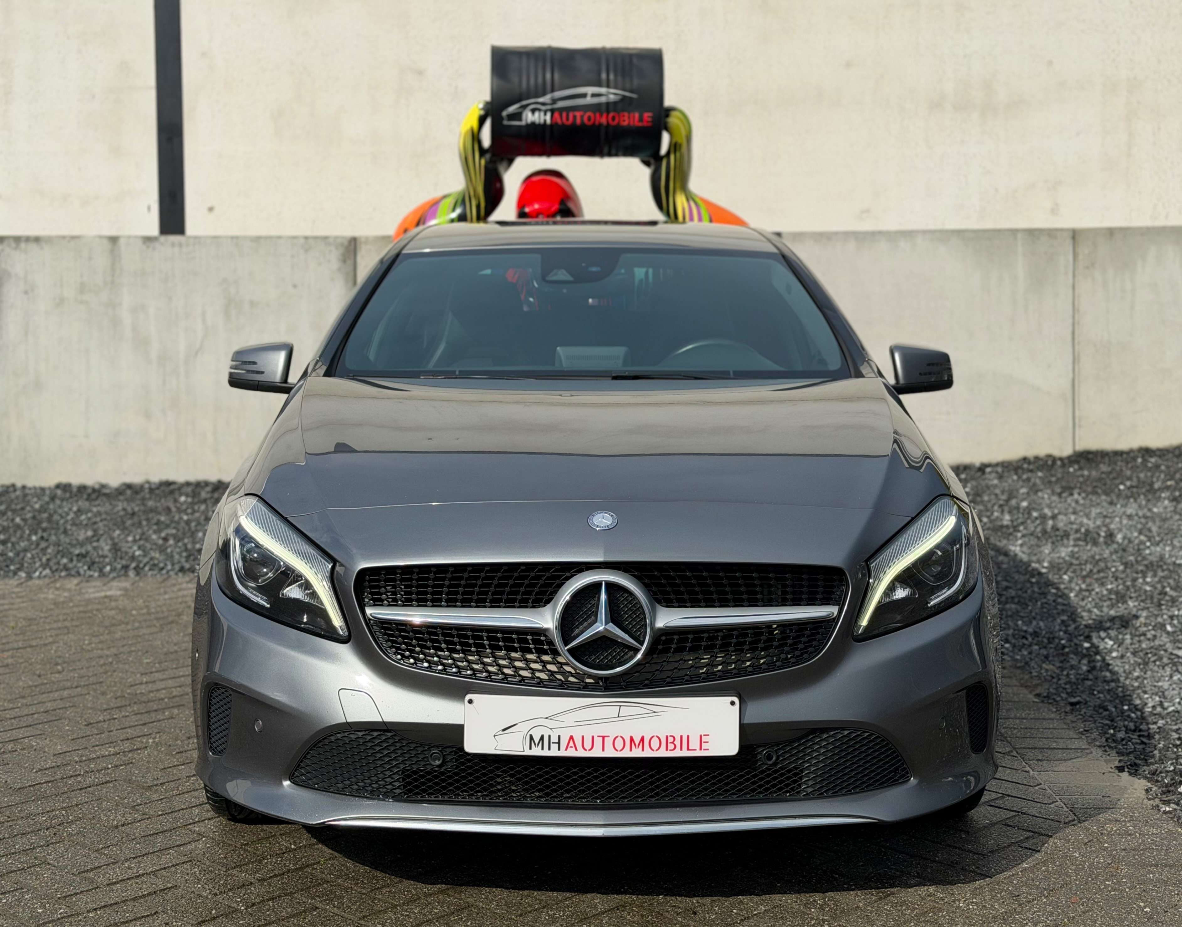 Mercedes-Benz A 180 A 180 d