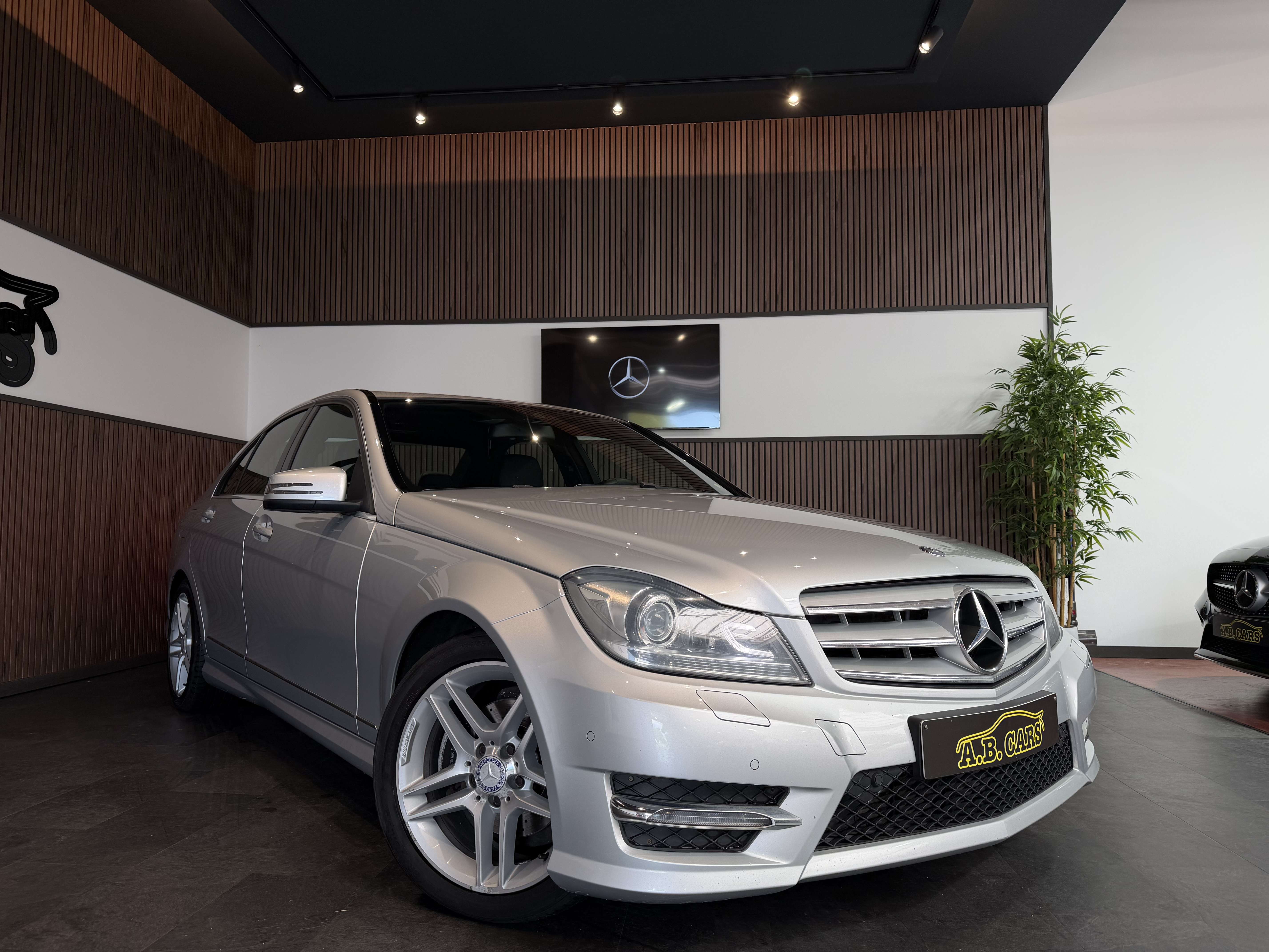 Mercedes-Benz C 200 CDI AMG Line