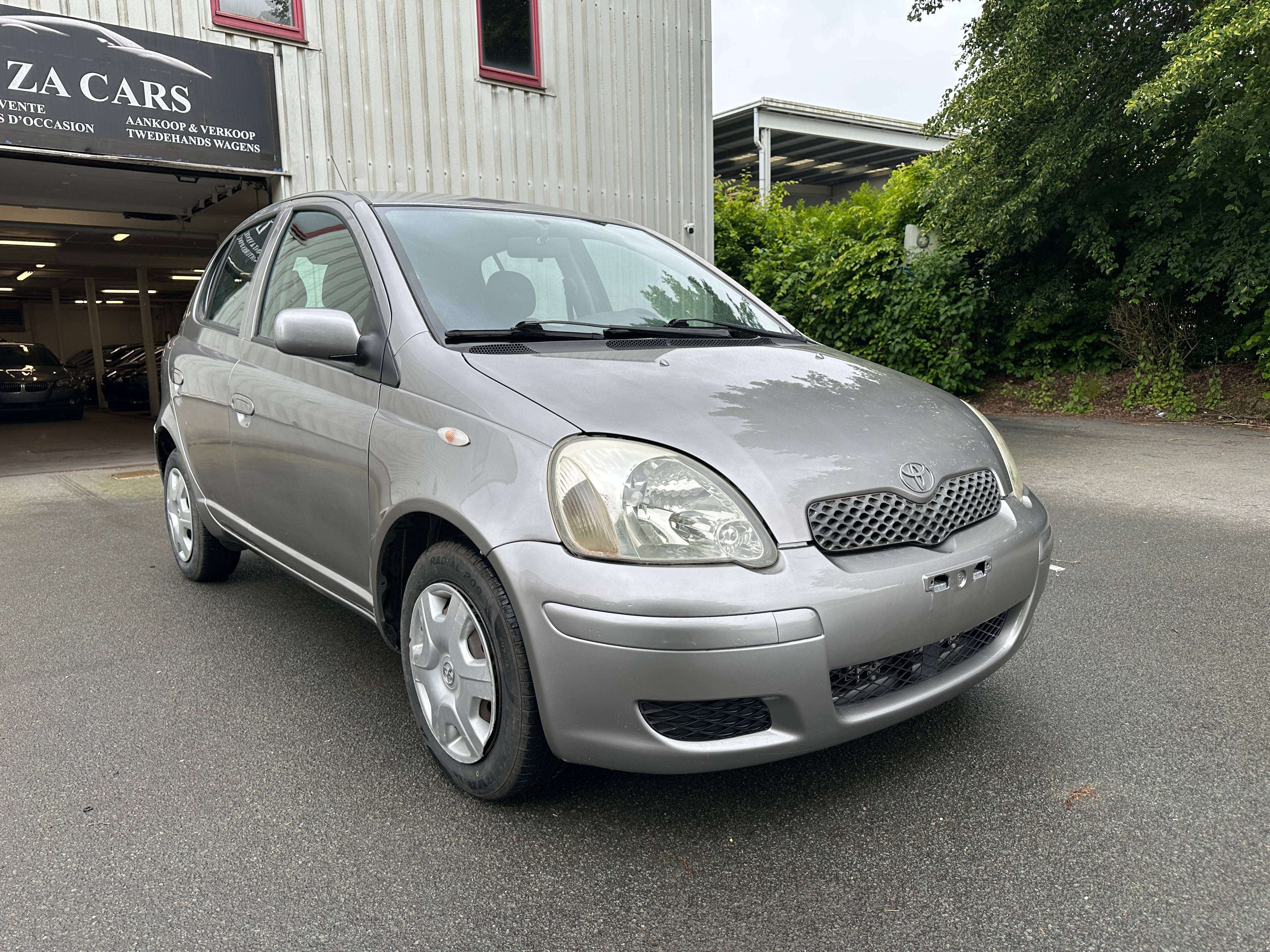 Toyota Yaris Yaris 1.0i VVT-i 16v Linea Sol