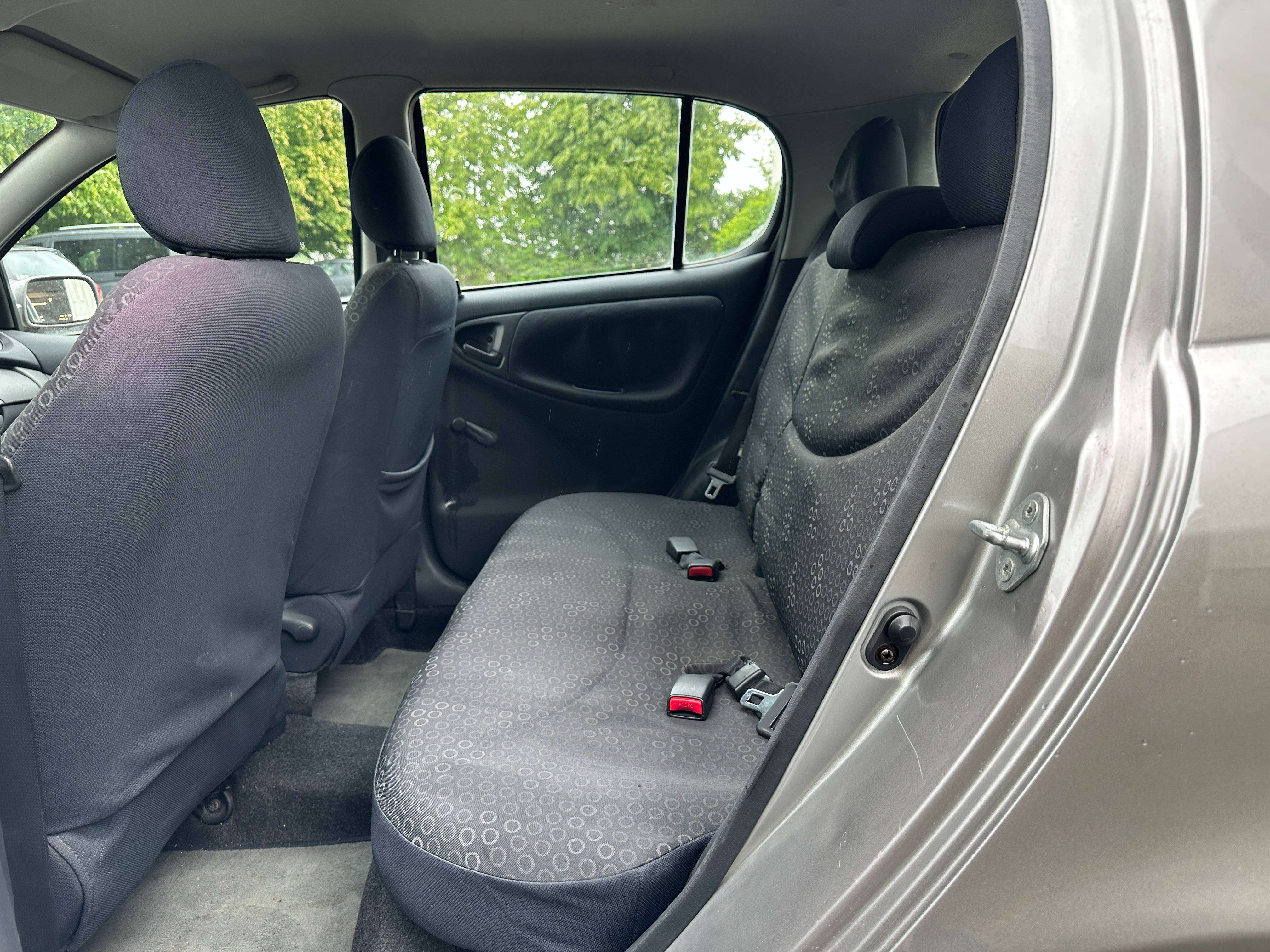 Toyota Yaris Yaris 1.0i VVT-i 16v Linea Sol
