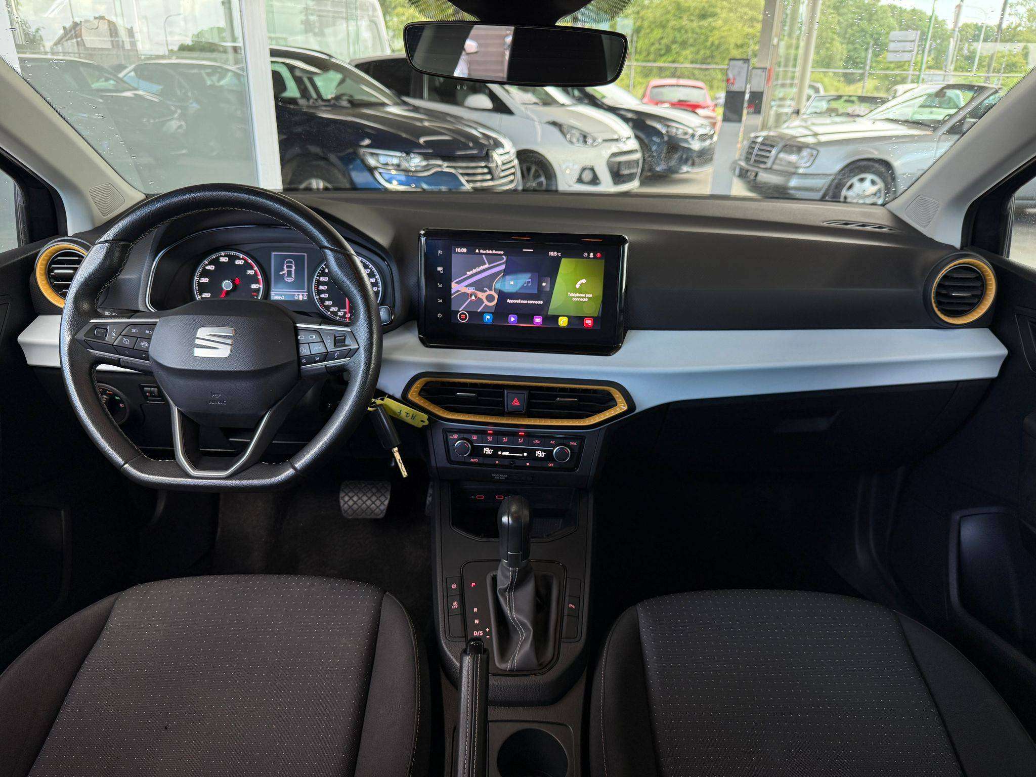 SEAT Ibiza Ibiza 1.0 TSI_BAUTO_CARPLAY_NAVI_JANTES_LED