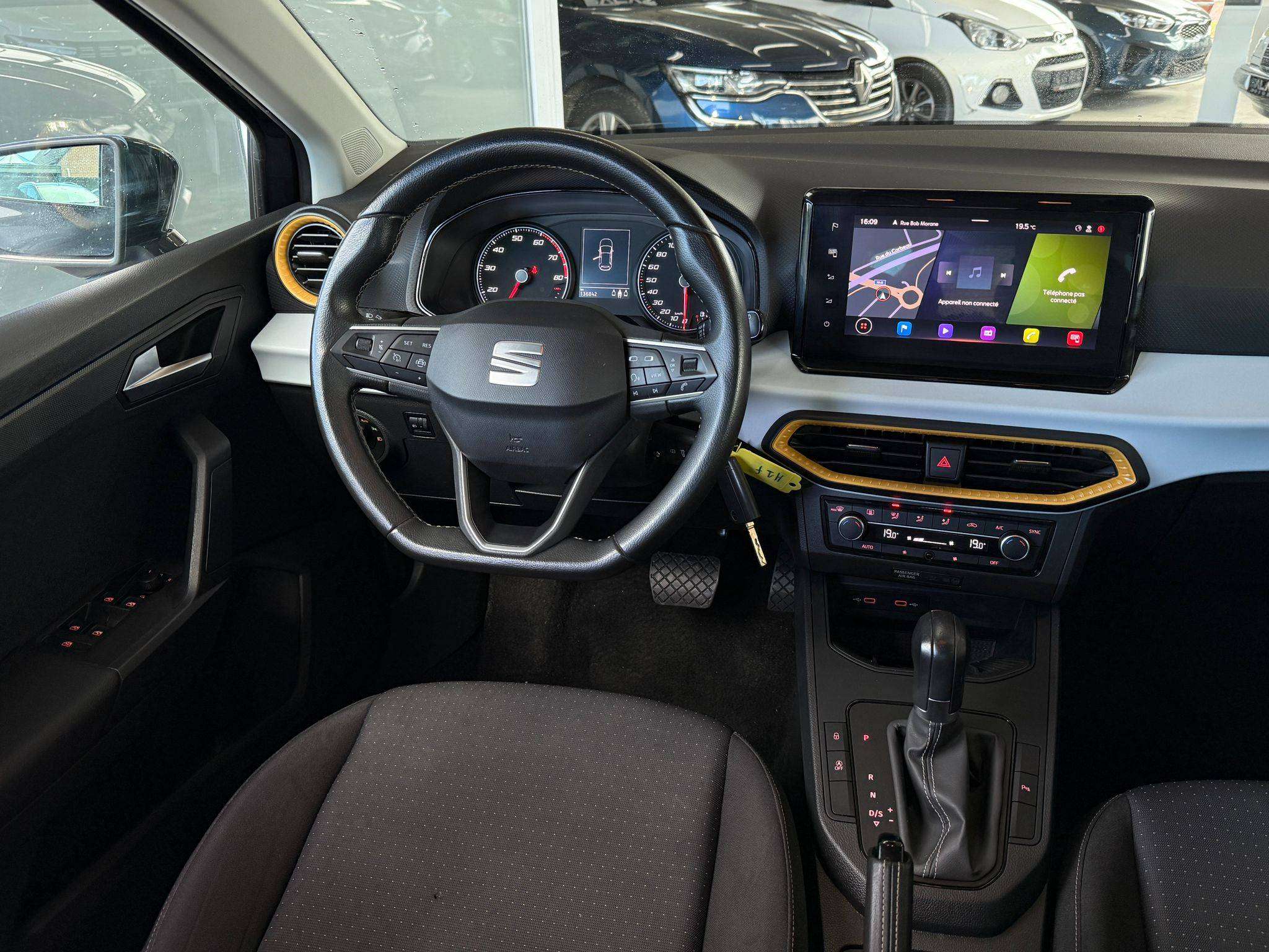 SEAT Ibiza Ibiza 1.0 TSI_BAUTO_CARPLAY_NAVI_JANTES_LED
