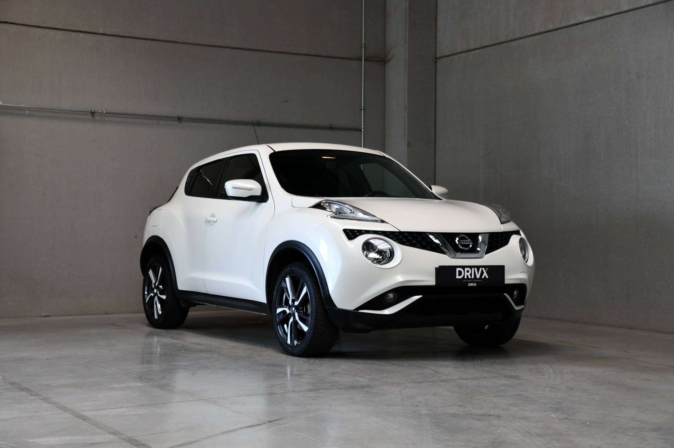 Nissan Juke 1.6i 2WD - N-Connecta - Automaat - Trekhaak - Camera - Bluetooth