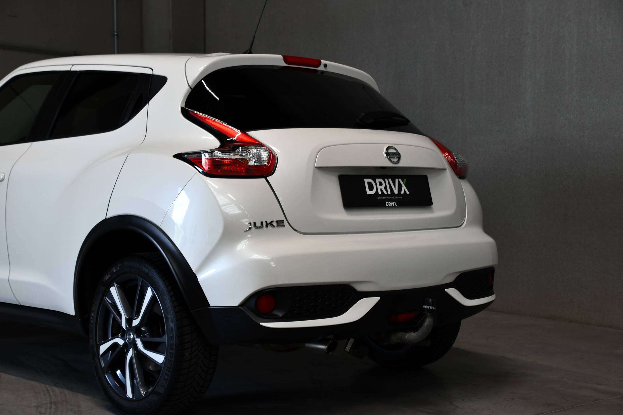 Nissan Juke 1.6i 2WD - N-Connecta - Automaat - Trekhaak - Camera - Bluetooth