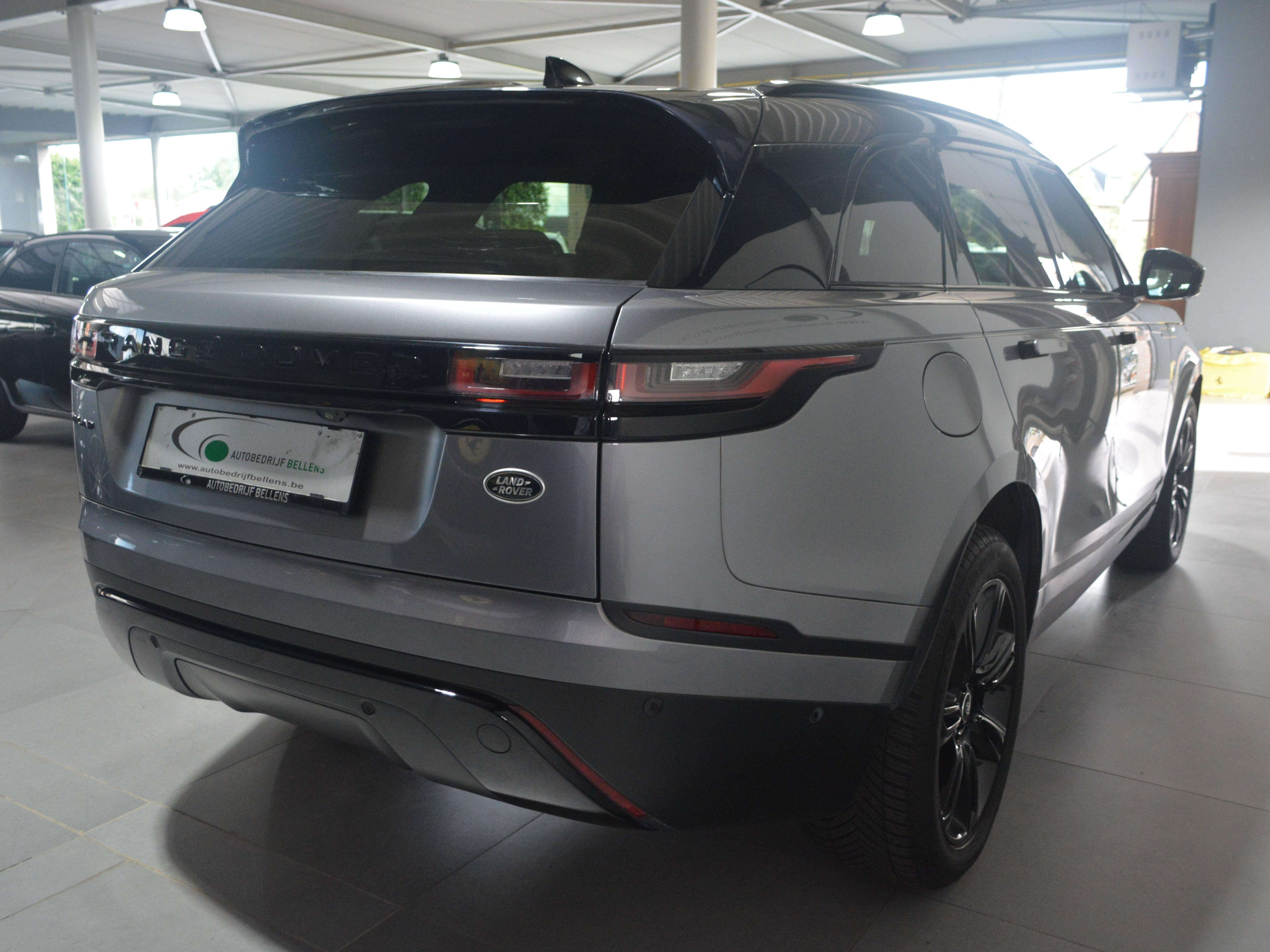 Land Rover Range Rover Velar Velar 2.0 L. BENZ. ELECTR. Turbo HSE / LEDER / NAVI + 360° CAM / PANORAMA