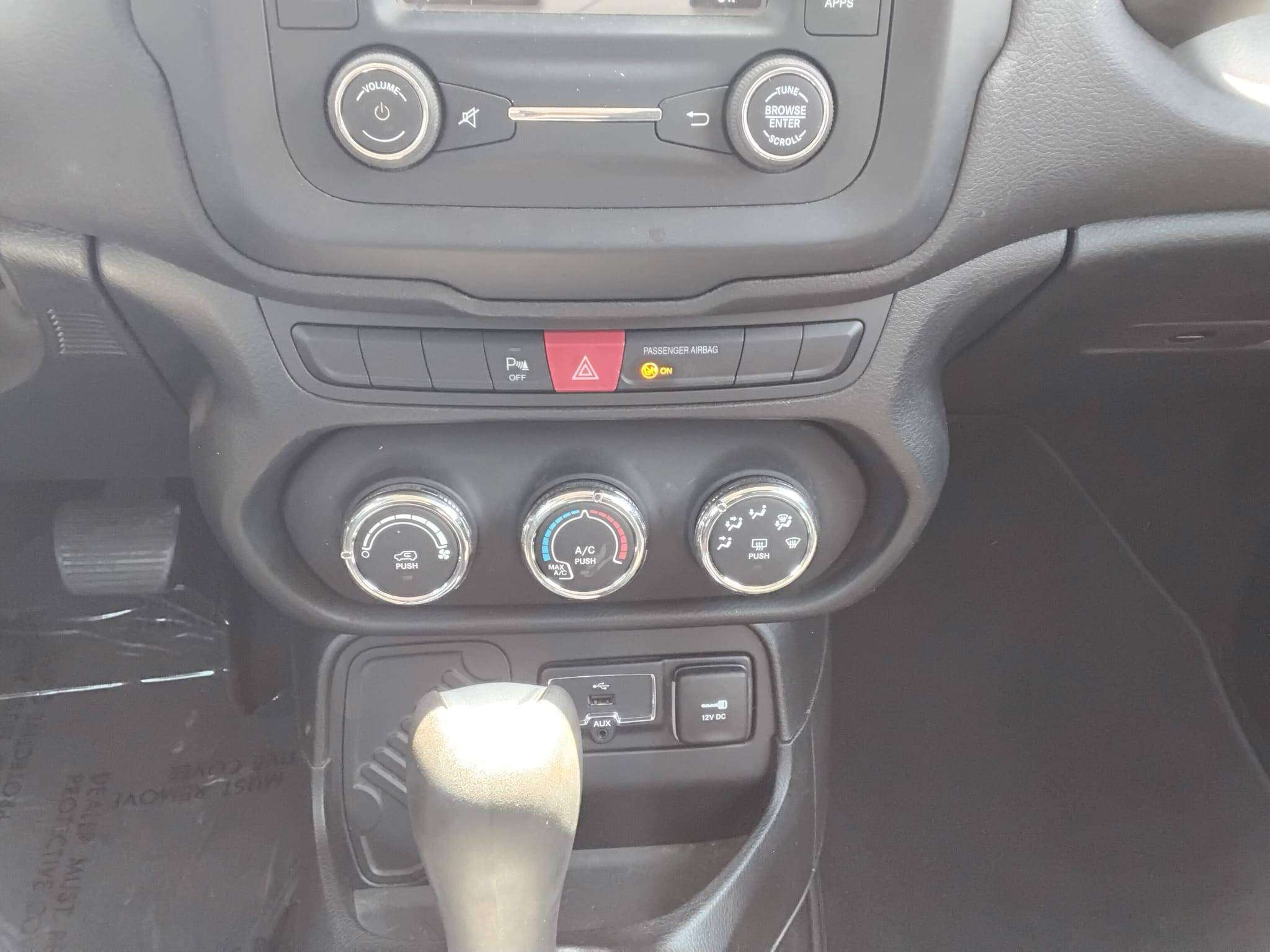 Jeep Renegade 1.4 Turbo 4x2 Longitude DDCT AUTOM AIRCO NAVI  BLUETH CRUISE