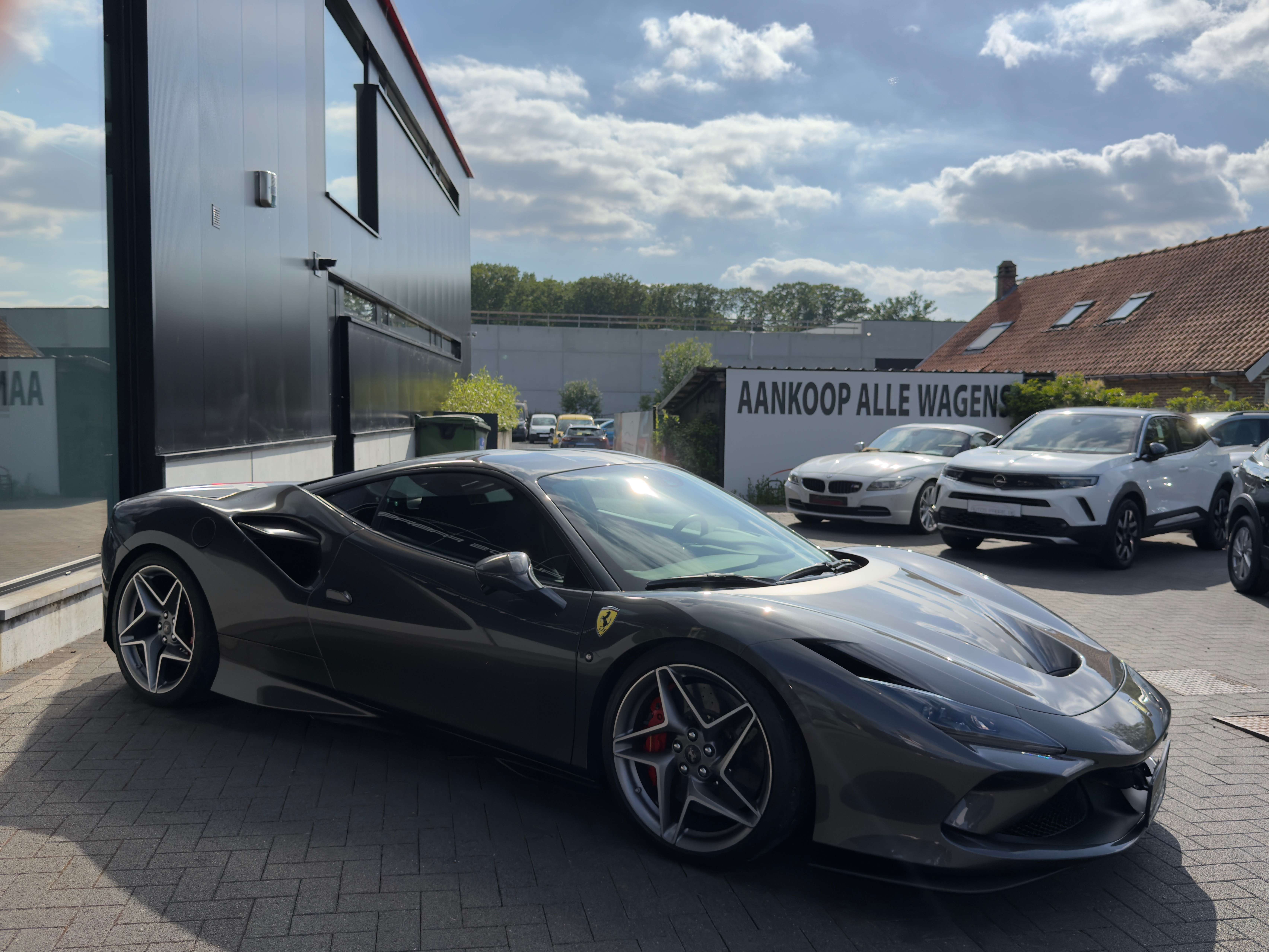 Ferrari F8 Tributo PPF l Matt carbon l Race seats l Ferrari approved