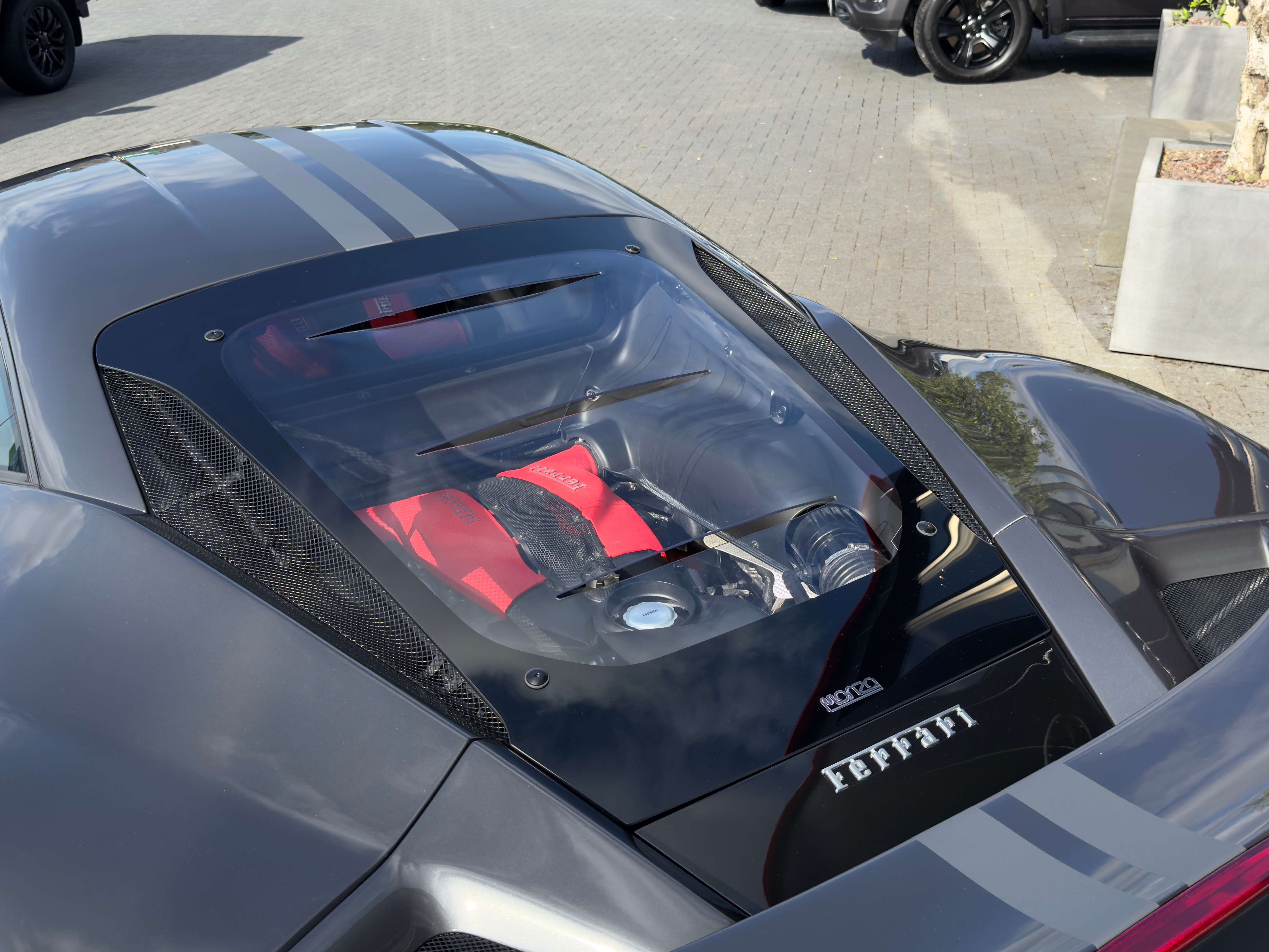 Ferrari F8 Tributo PPF l Matt carbon l Race seats l Ferrari approved