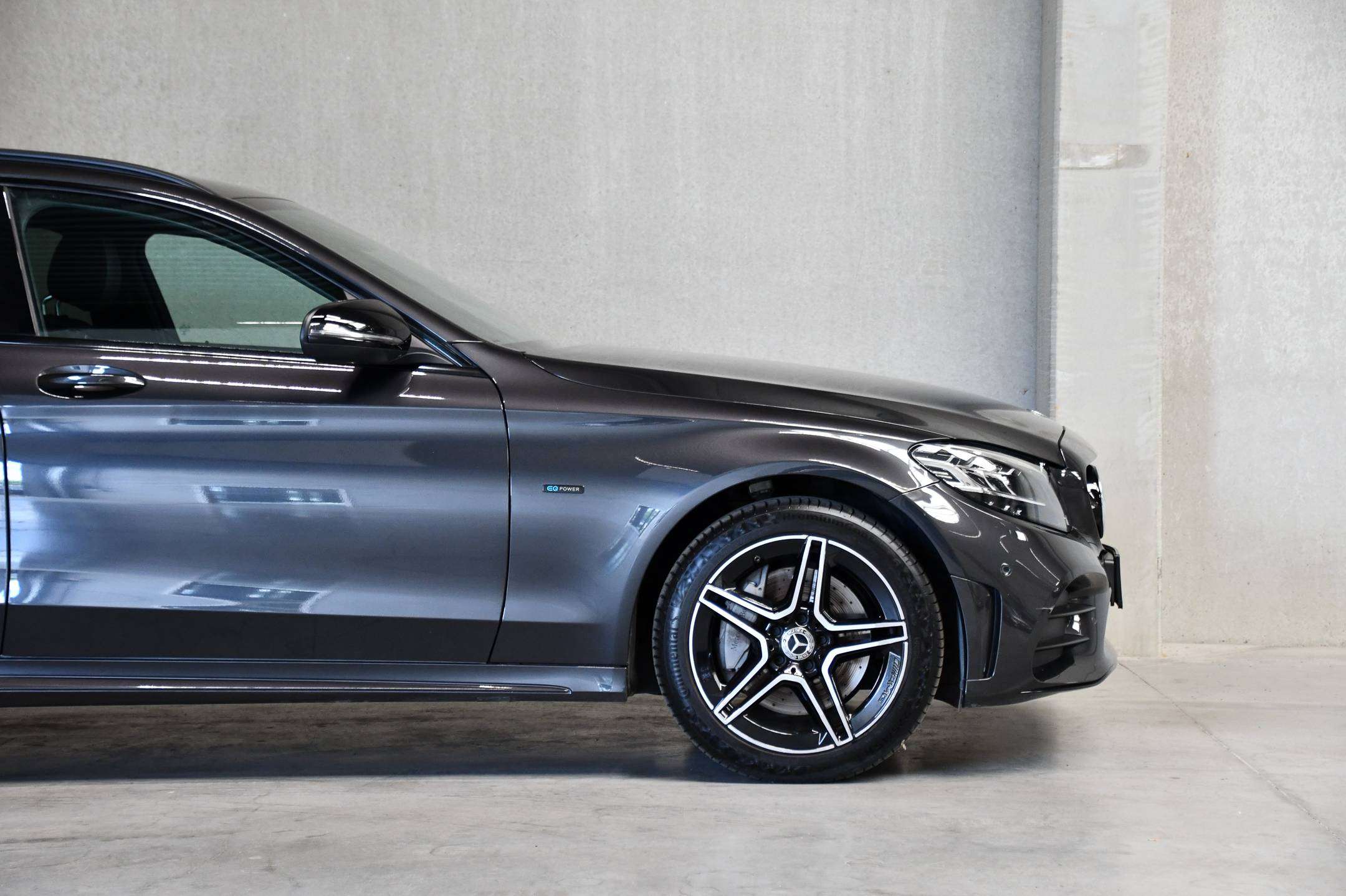 Mercedes-Benz C 300 Estate l PHEV l Night Edition l AMG- Line l Trekhaak l Camera