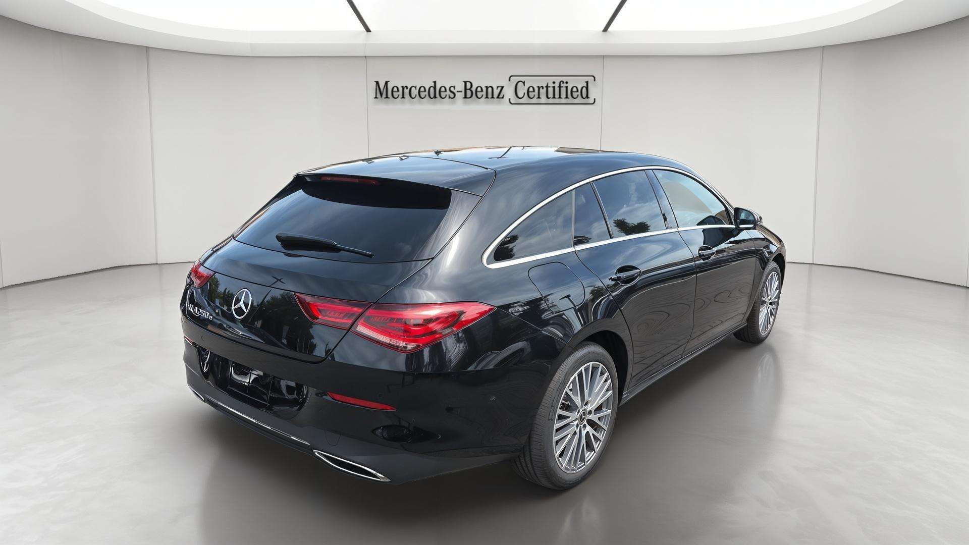 Mercedes-Benz CLA 250 Shooting Brake CLA e Luxury Line