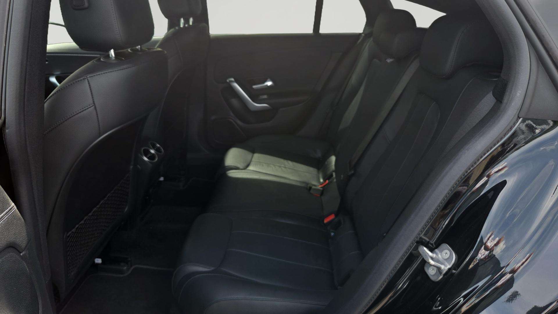 Mercedes-Benz CLA 250 Shooting Brake CLA e Luxury Line