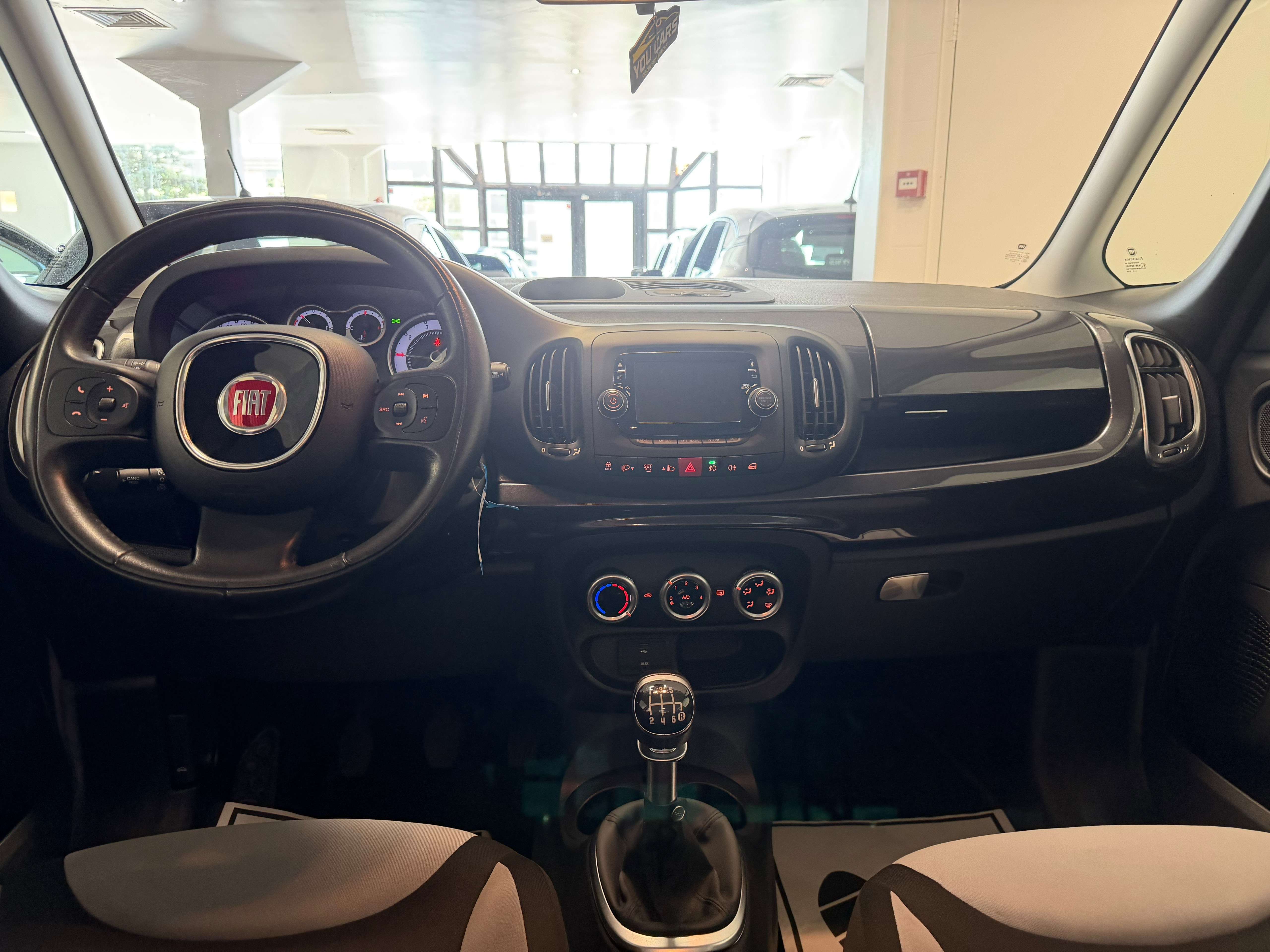 Fiat 500L 1.4i Pop Star 1 Jaar Garantie