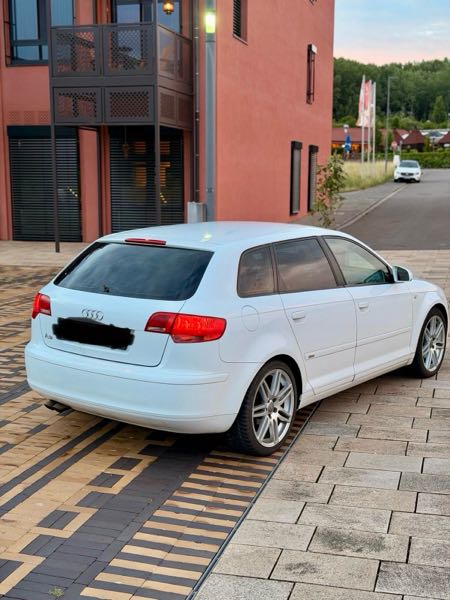 Audi A3 II (2) SPORTBACK 2.0 TDI 140 S LINE 7CV