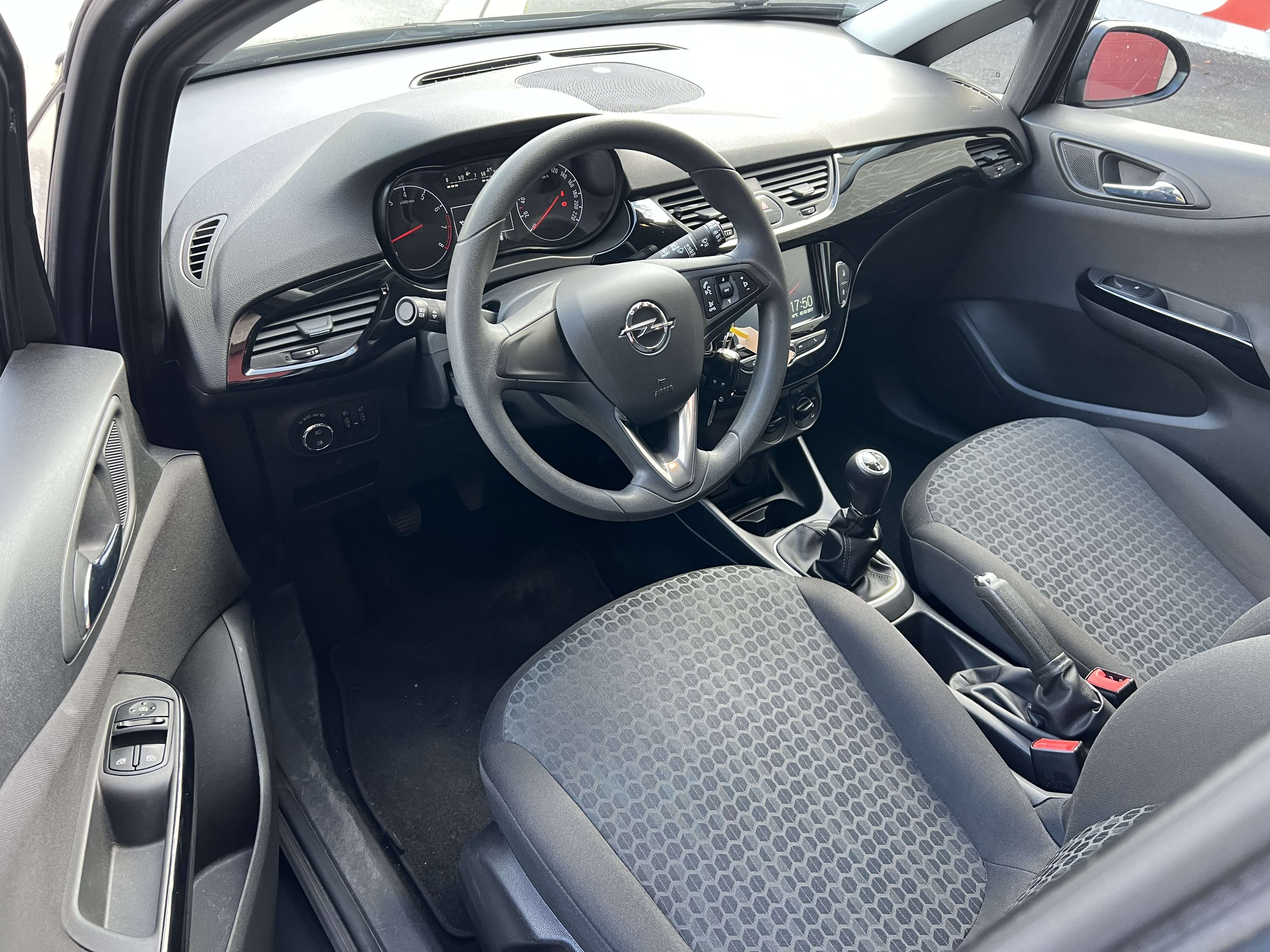 Opel Corsa 1.2i Black Edition + CLIM + CAR-PASS