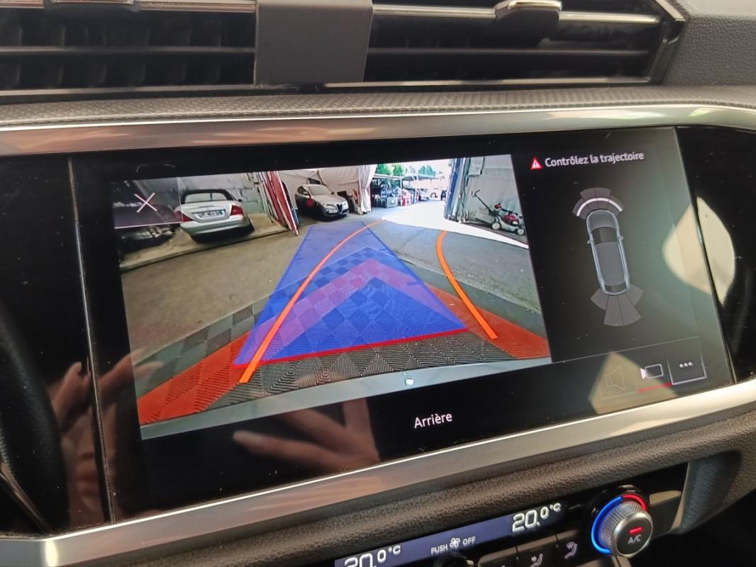 Audi Q3 35 TDI 150 BUSINESS LINE