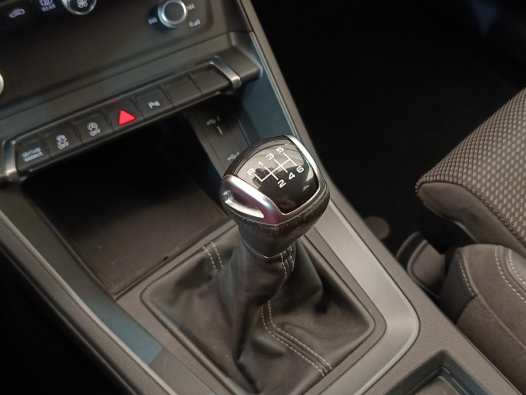 Audi Q3 35 TDI 150 BUSINESS LINE