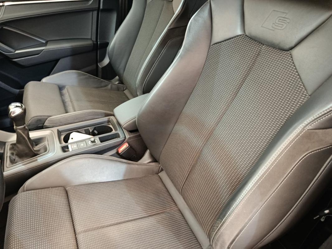 Audi Q3 35 TDI 150 BUSINESS LINE