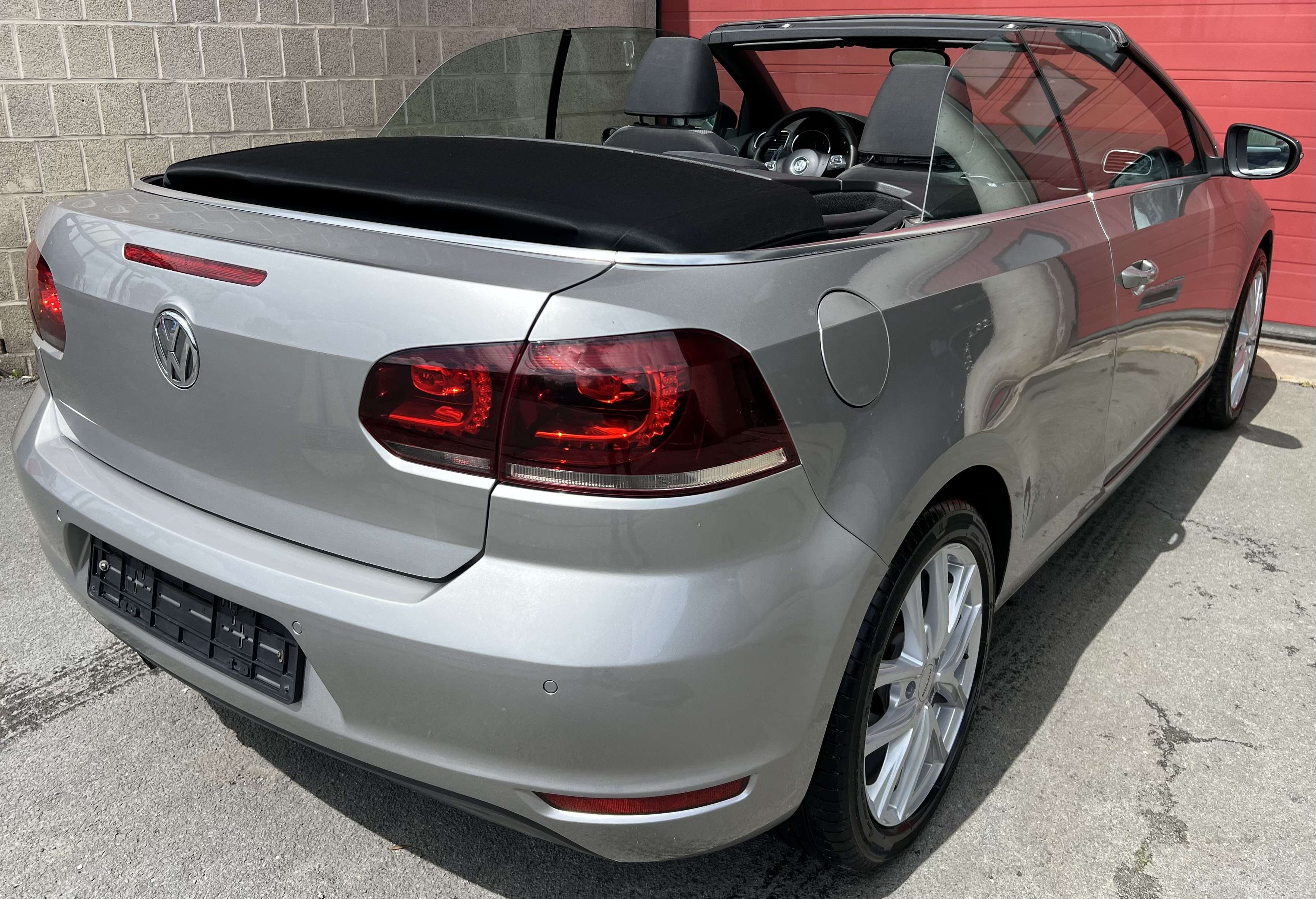 Volkswagen Golf Cabriolet 2.0 CR TDi BMT DSG + NAVI + BOITE AUTO