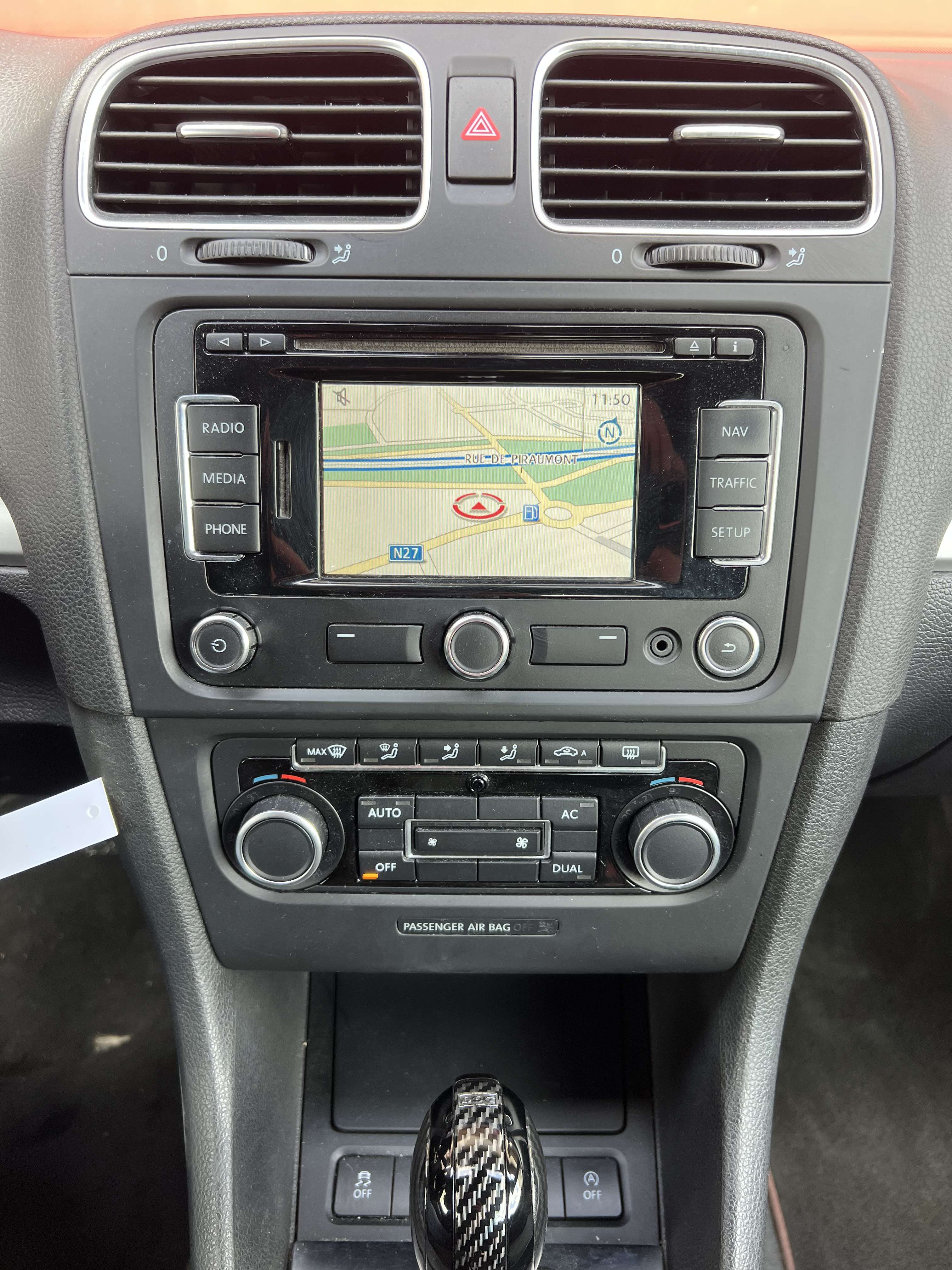 Volkswagen Golf Cabriolet 2.0 CR TDi BMT DSG + NAVI + BOITE AUTO
