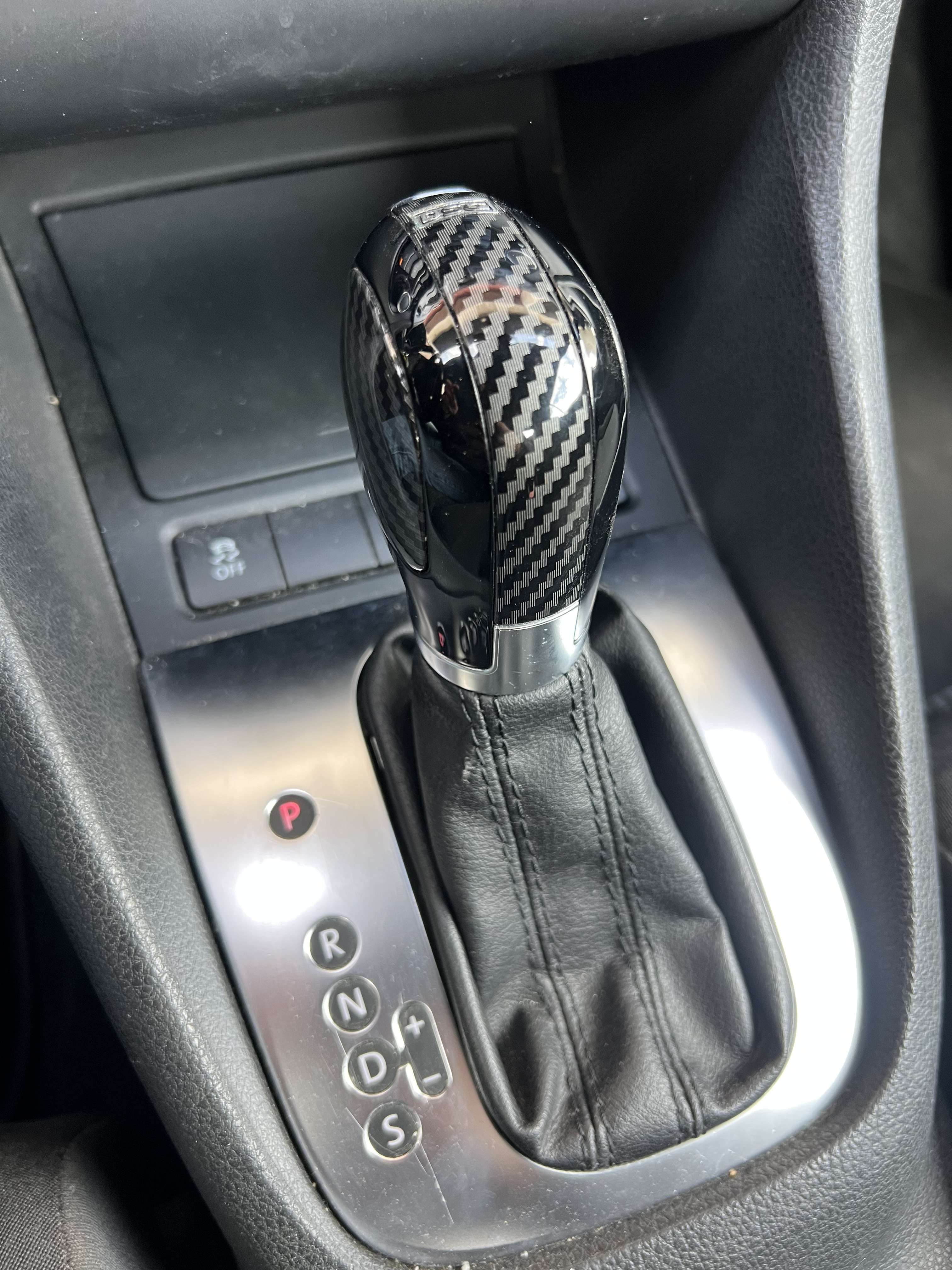 Volkswagen Golf Cabriolet 2.0 CR TDi BMT DSG + NAVI + BOITE AUTO