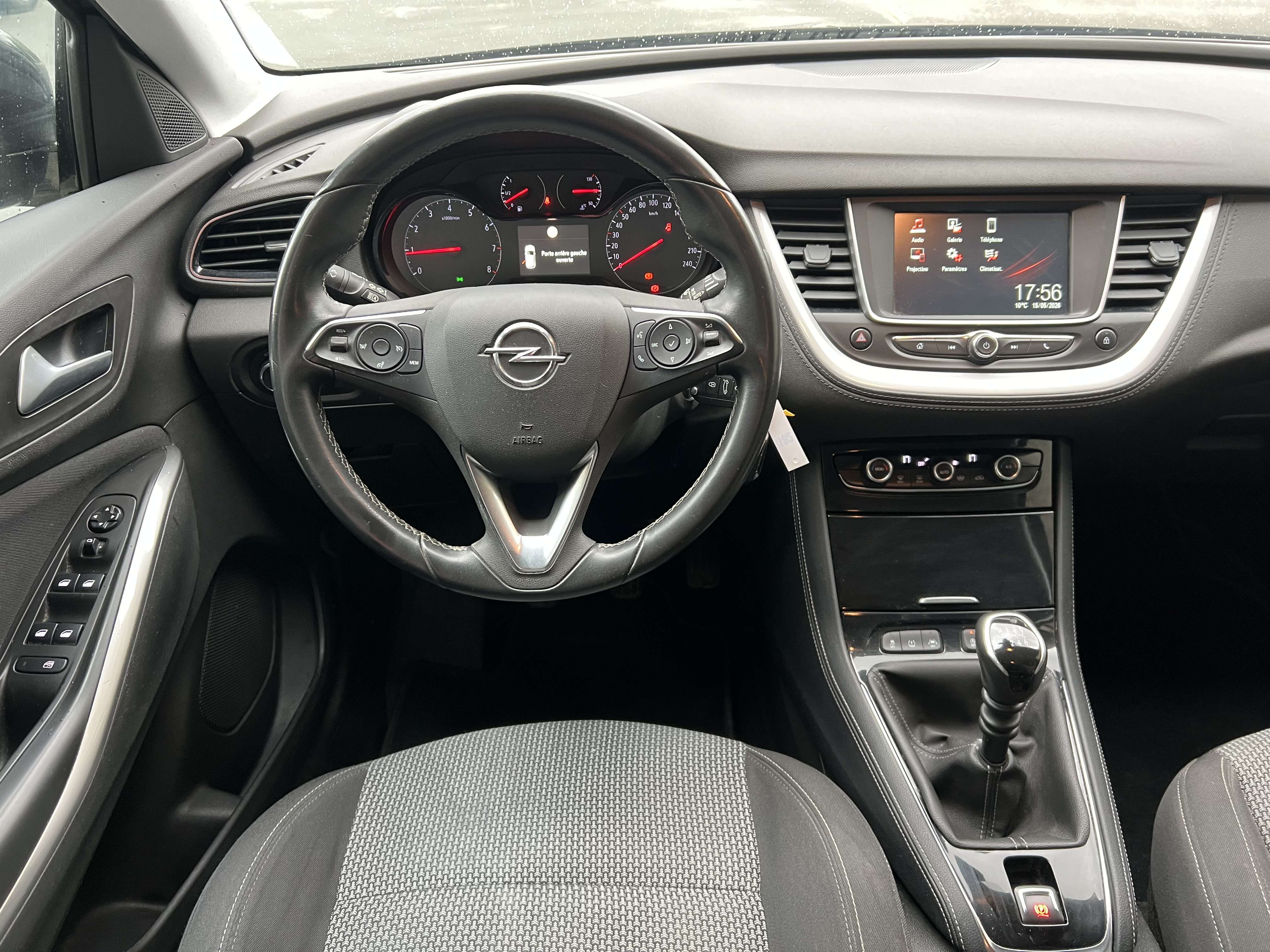 Opel Grandland X 1.2 Turbo ECOTEC + NAVI + CAR-PASS + CAMÉRA
