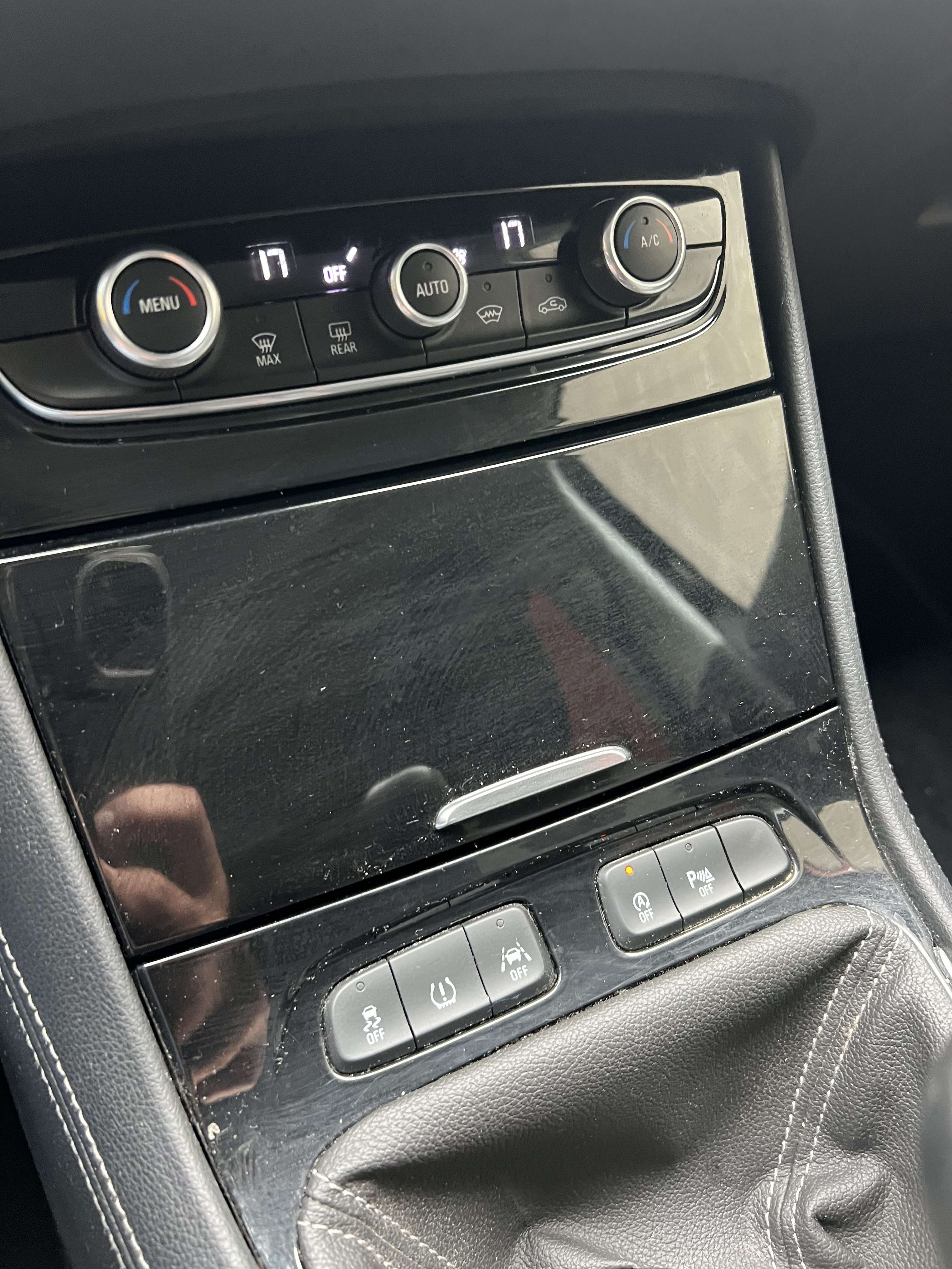 Opel Grandland X 1.2 Turbo ECOTEC + NAVI + CAR-PASS + CAMÉRA