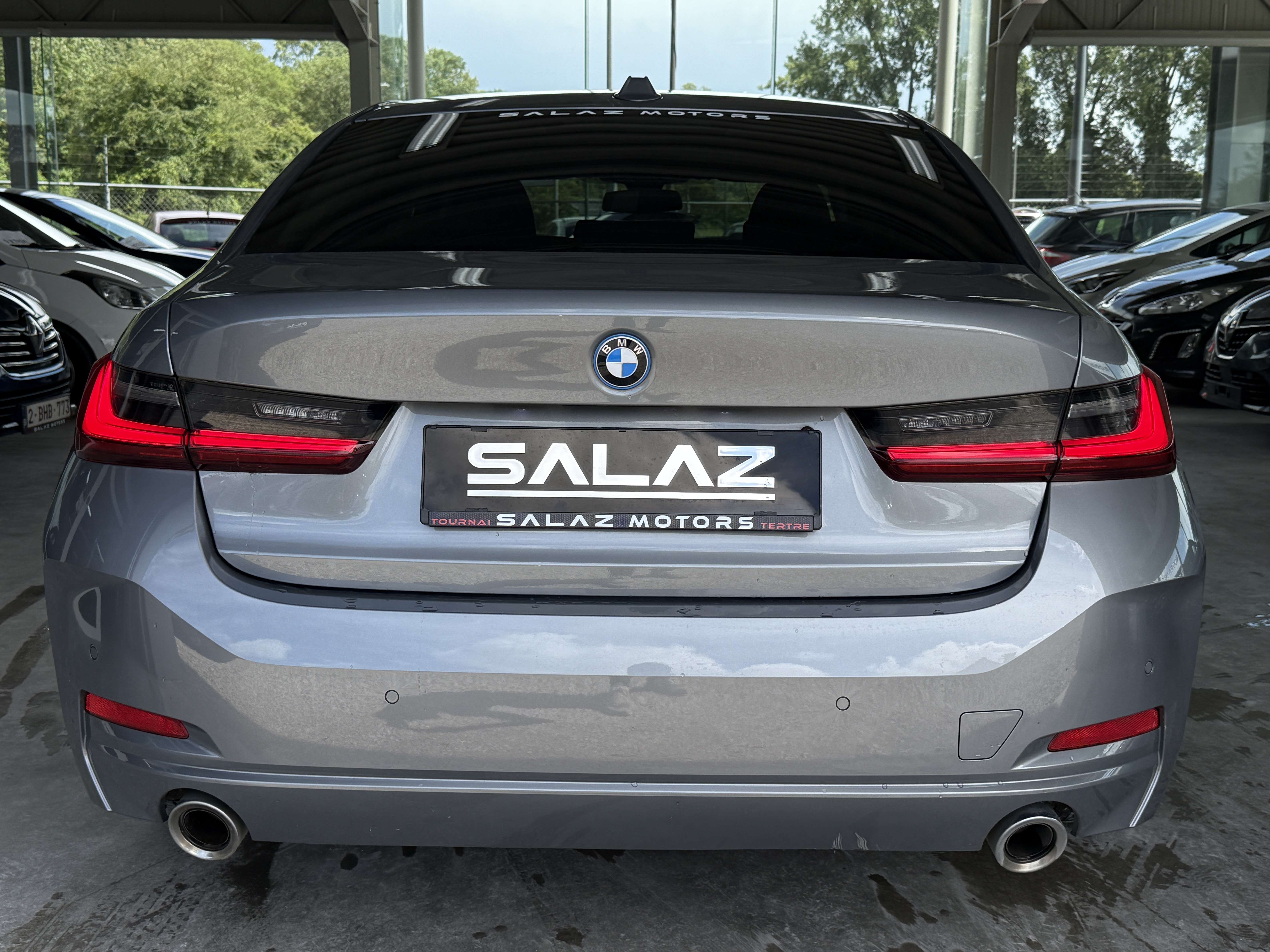 BMW 330 330eA PHEV_TVA21%_1ERPROP_CARPLAY_LED_CUIR