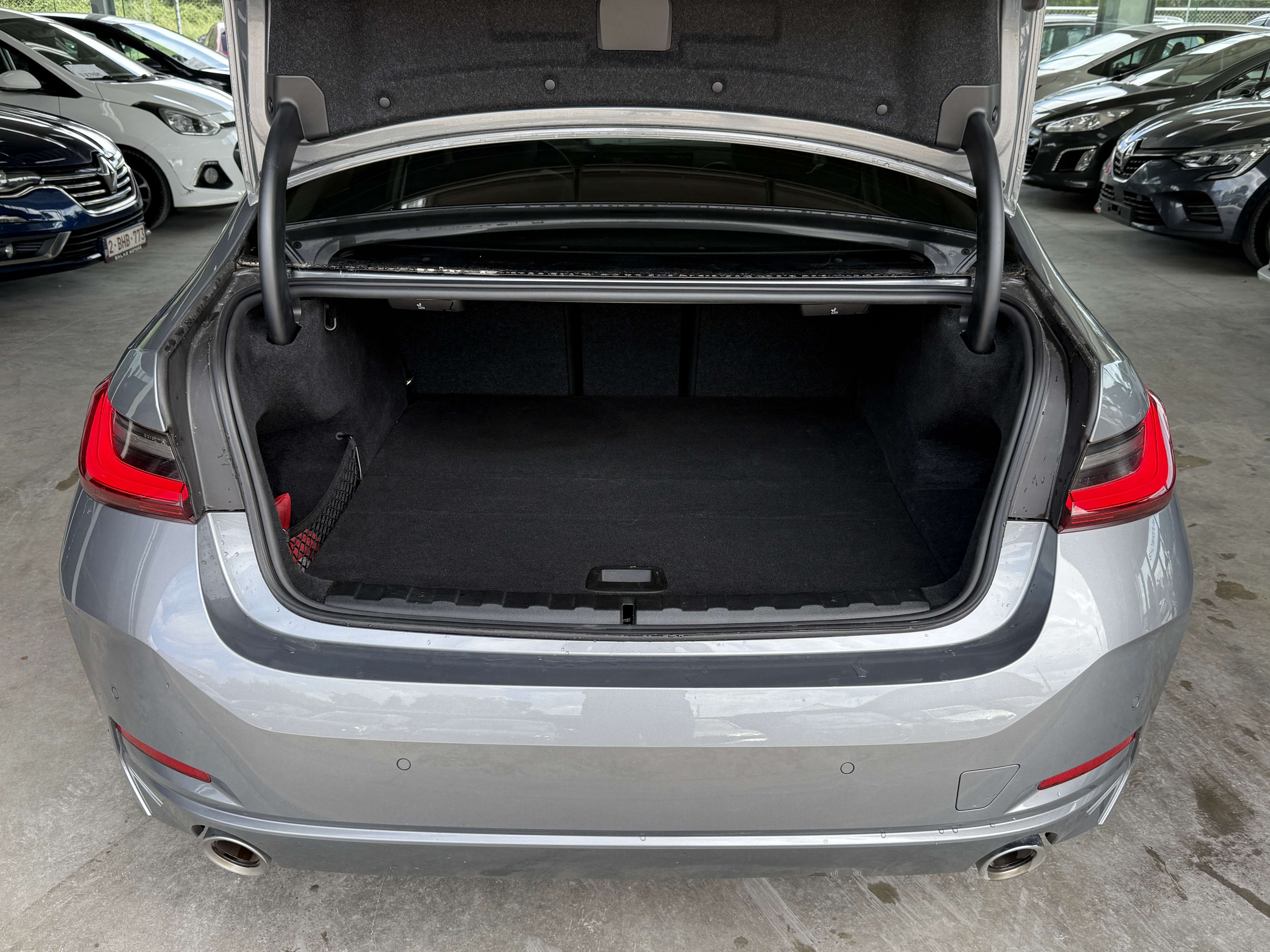 BMW 330 330eA PHEV_TVA21%_1ERPROP_CARPLAY_LED_CUIR