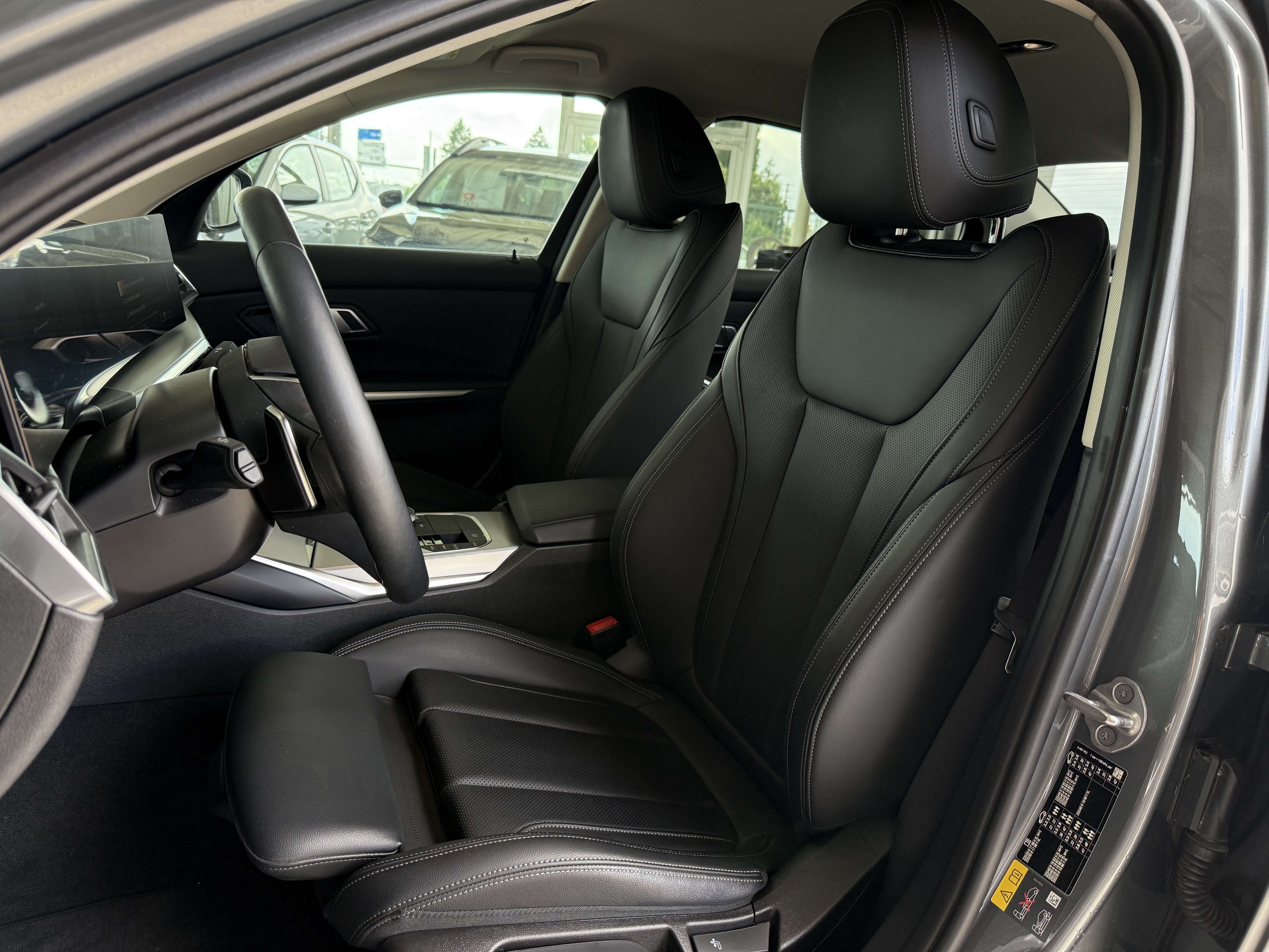BMW 330 330eA PHEV_TVA21%_1ERPROP_CARPLAY_LED_CUIR